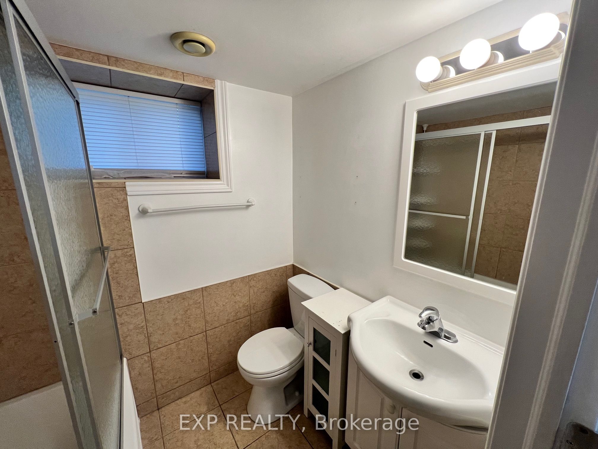 205 Simcoe Road Lower Property Photo 19