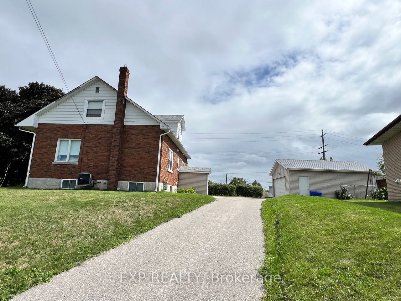 205 Simcoe Road Lower Property Photo 21