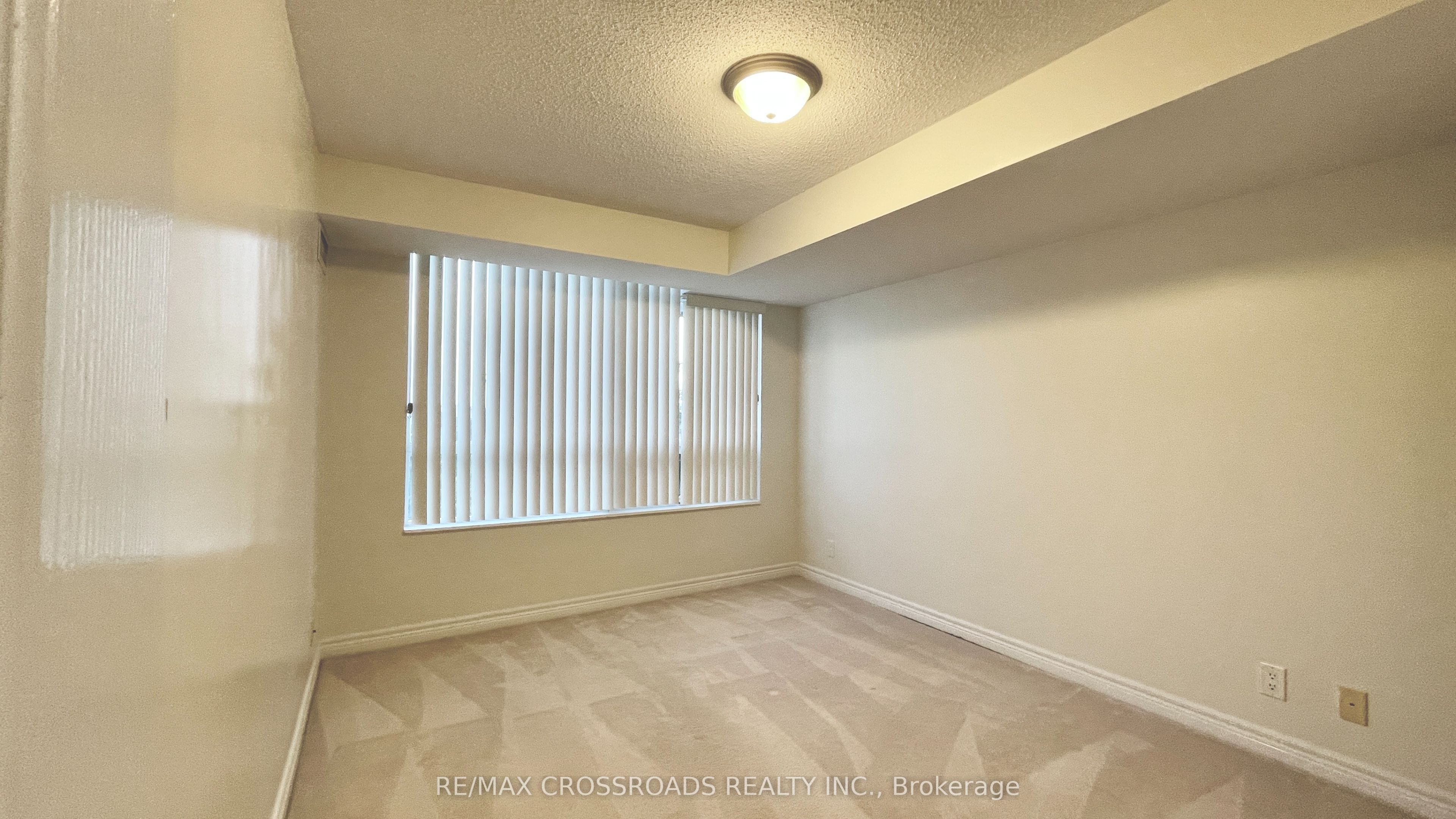 33 Cox Boulevard 607 Property Photo 6
