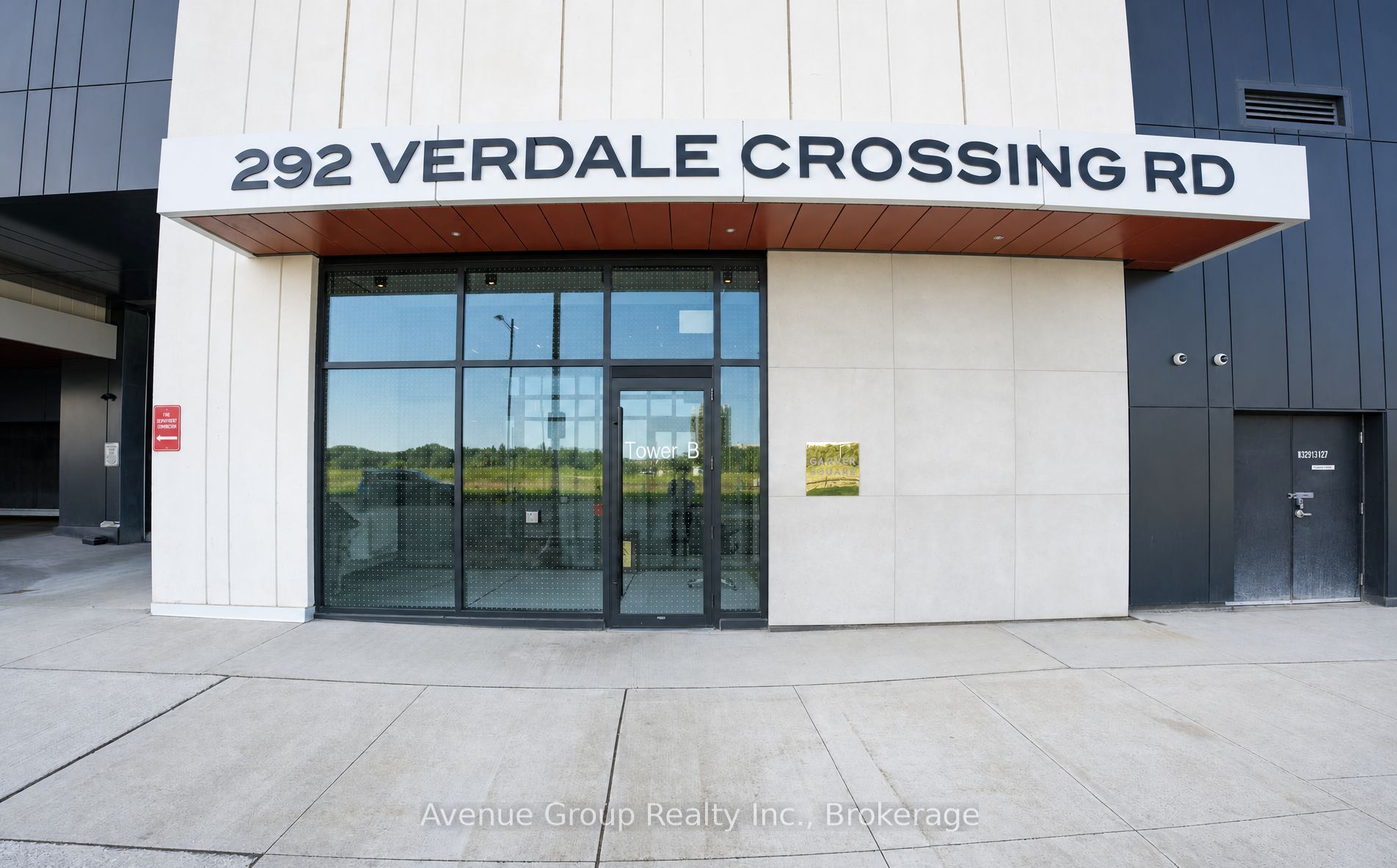 292 Verdale Crossing 1011 Property Photo 1