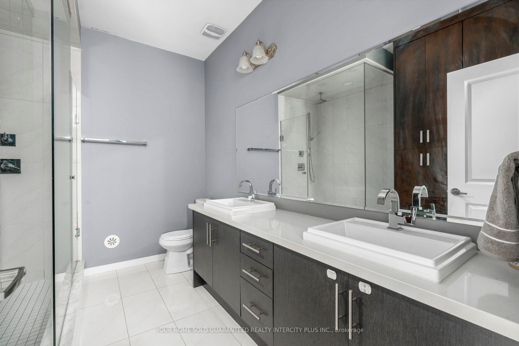 3910 Major Mackenzie Drive Property Photo 36
