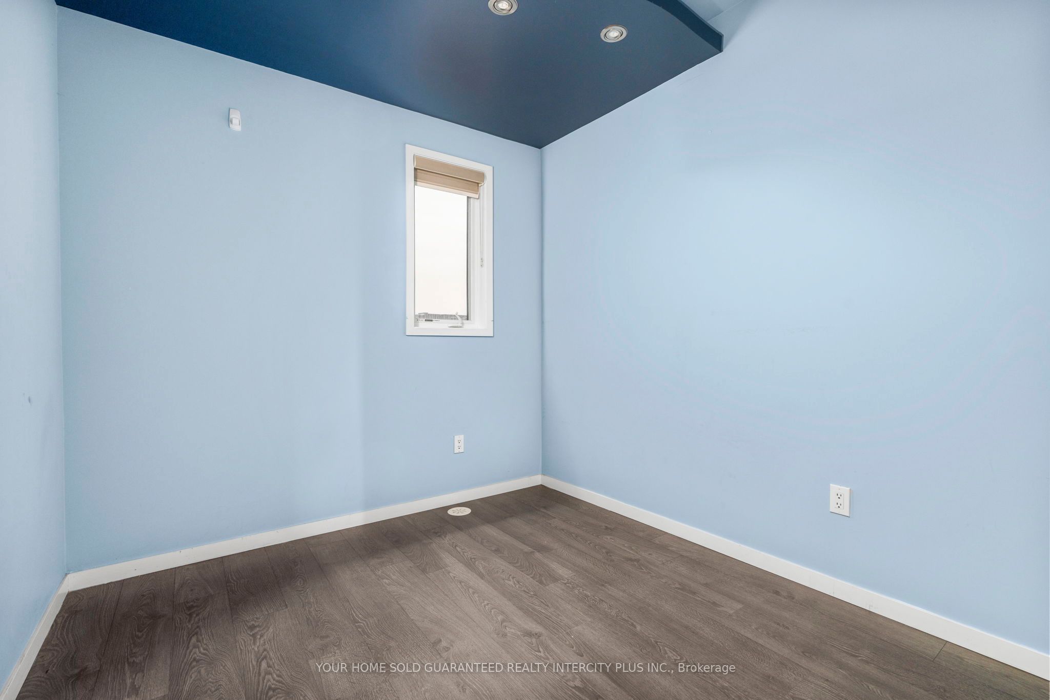 3910 Major Mackenzie Drive Property Photo 40