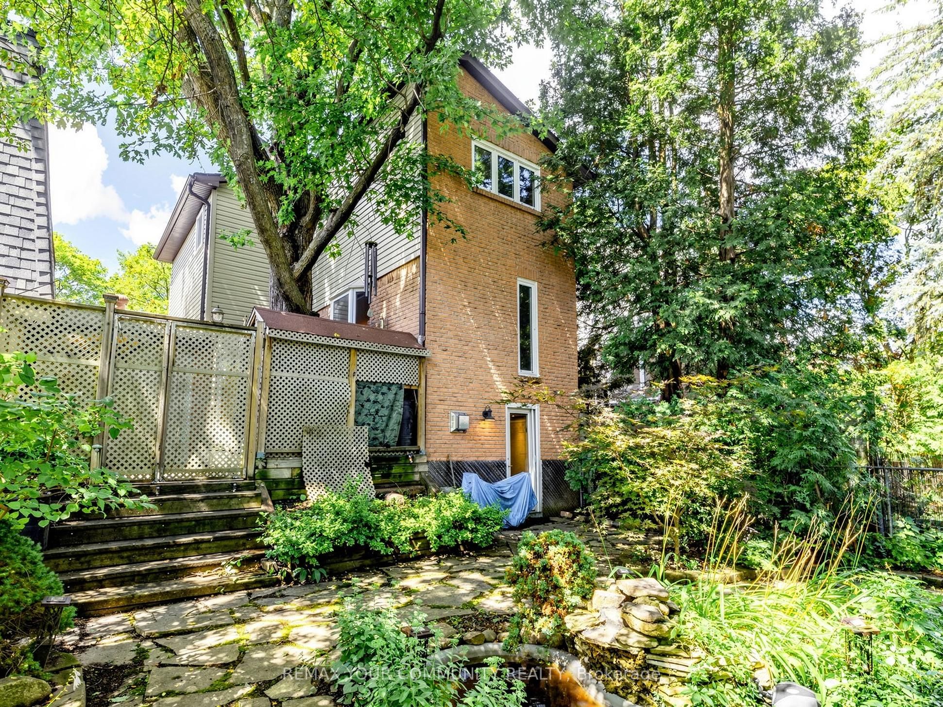 75 St. Andrews Court Property Photo 47
