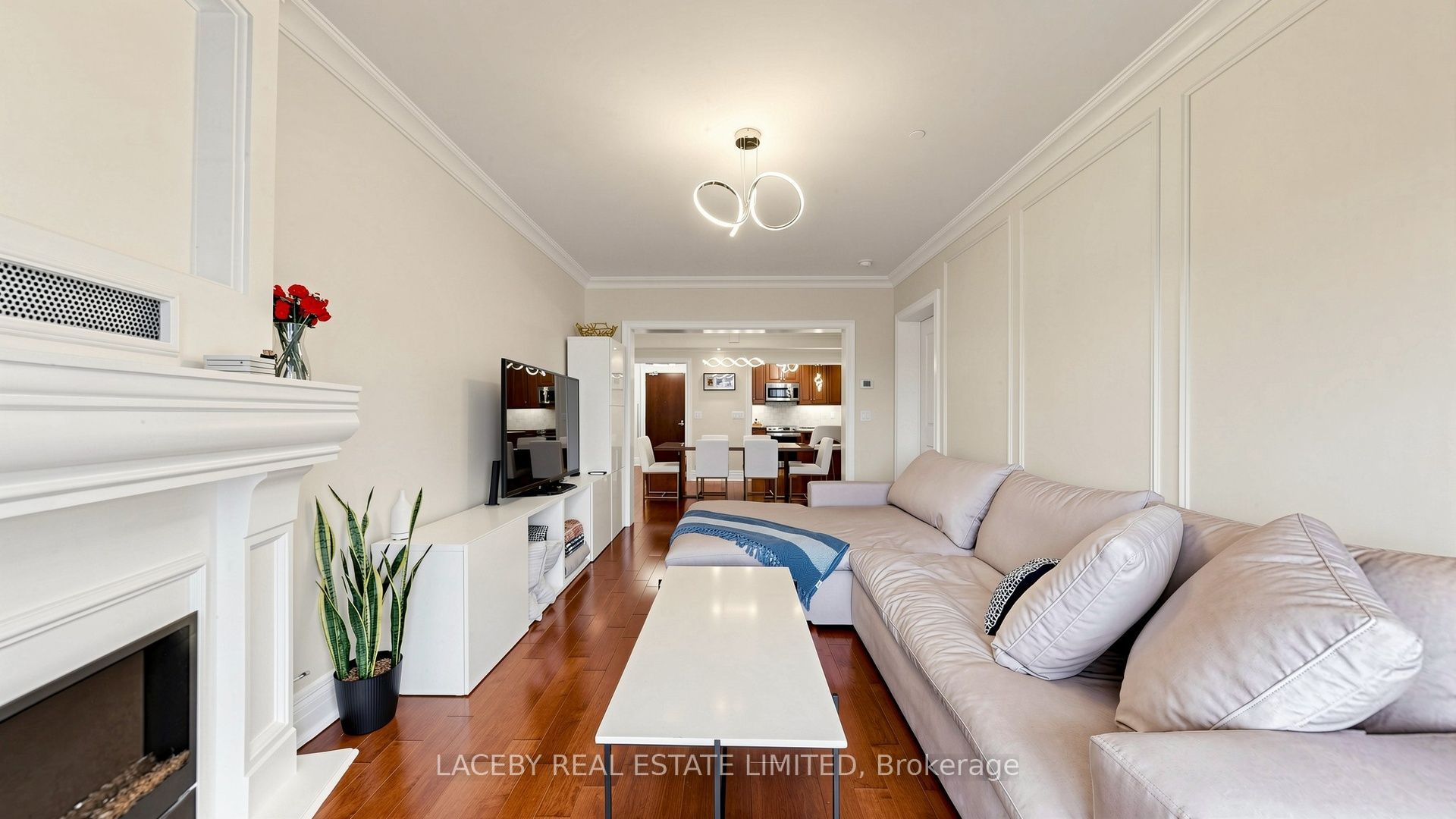 80 Burns Boulevard 319 Property Photo 20