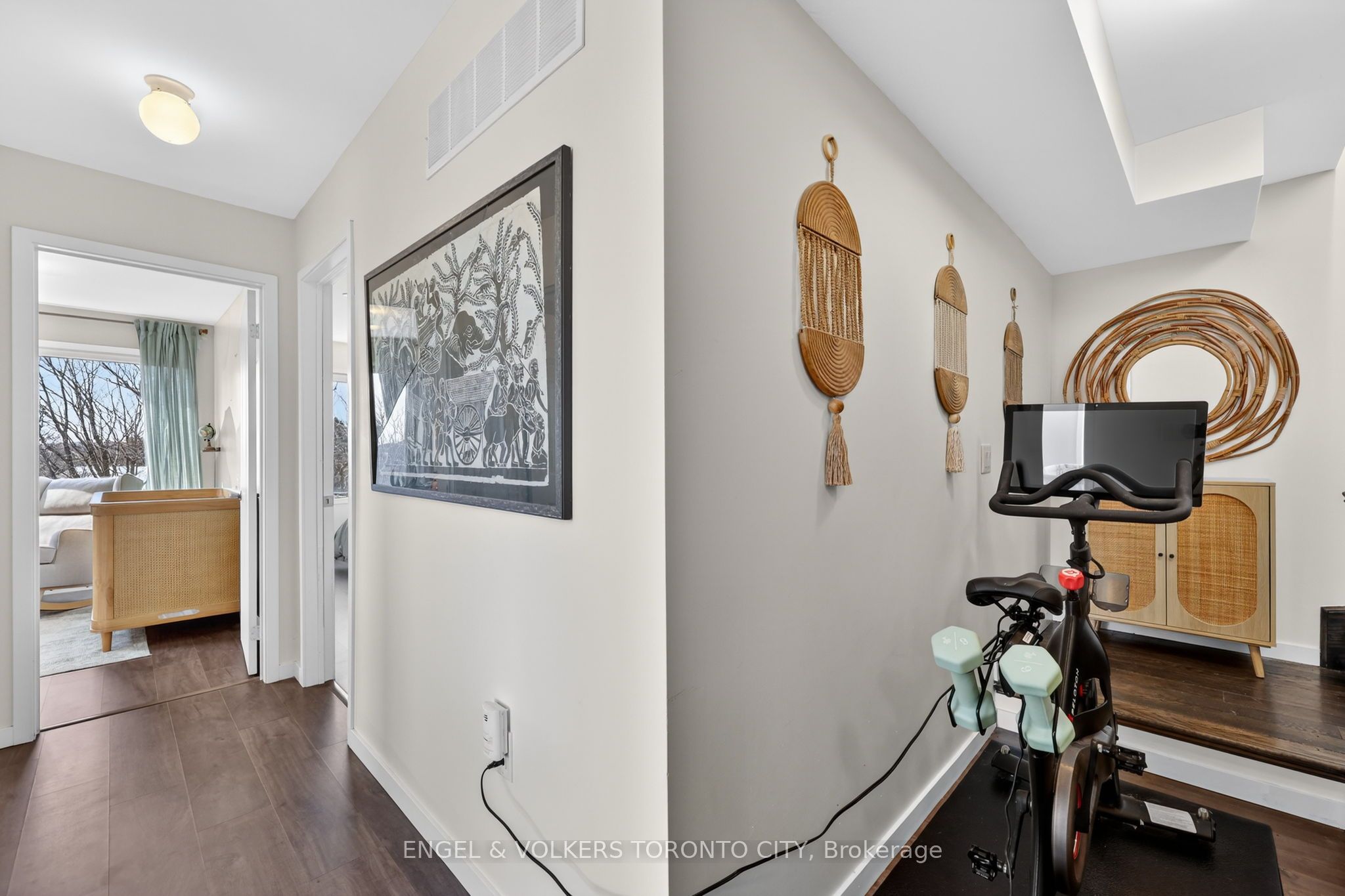 300 Alex Gardner Circle 42 Property Photo 23