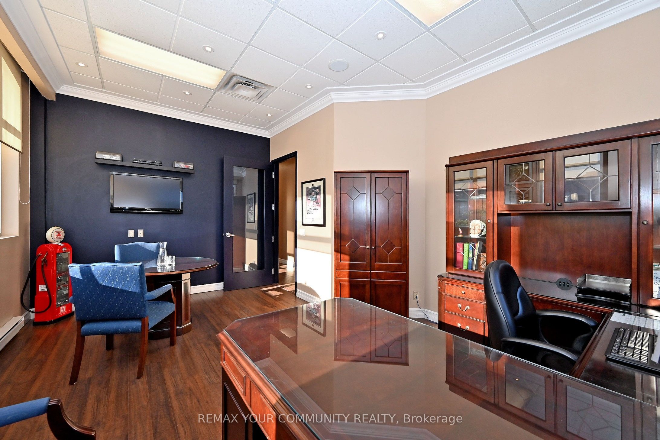 8789 Woodbine Avenue 213 - 214 Property Photo 19