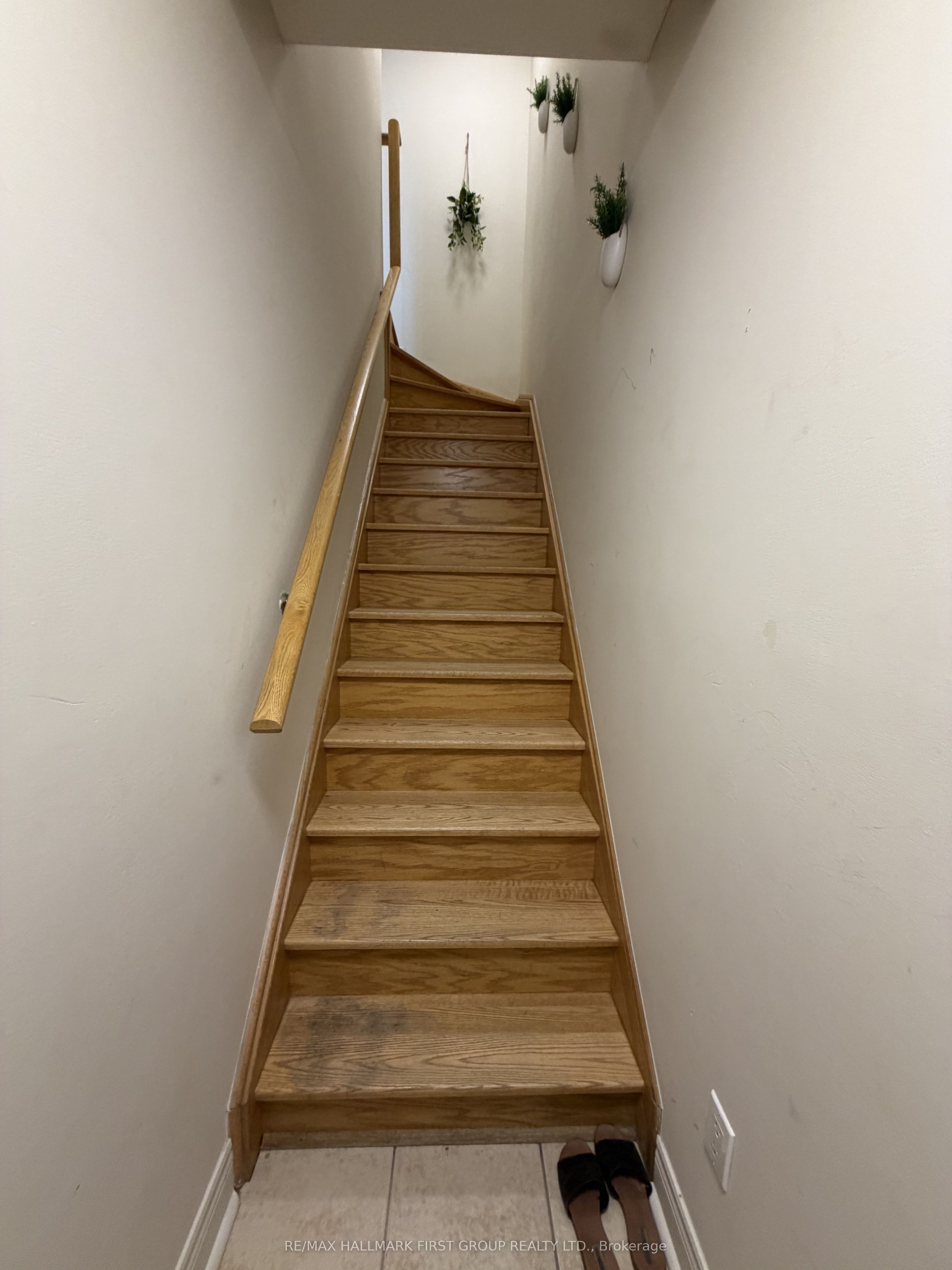 306 John Street 280 Property Photo 4