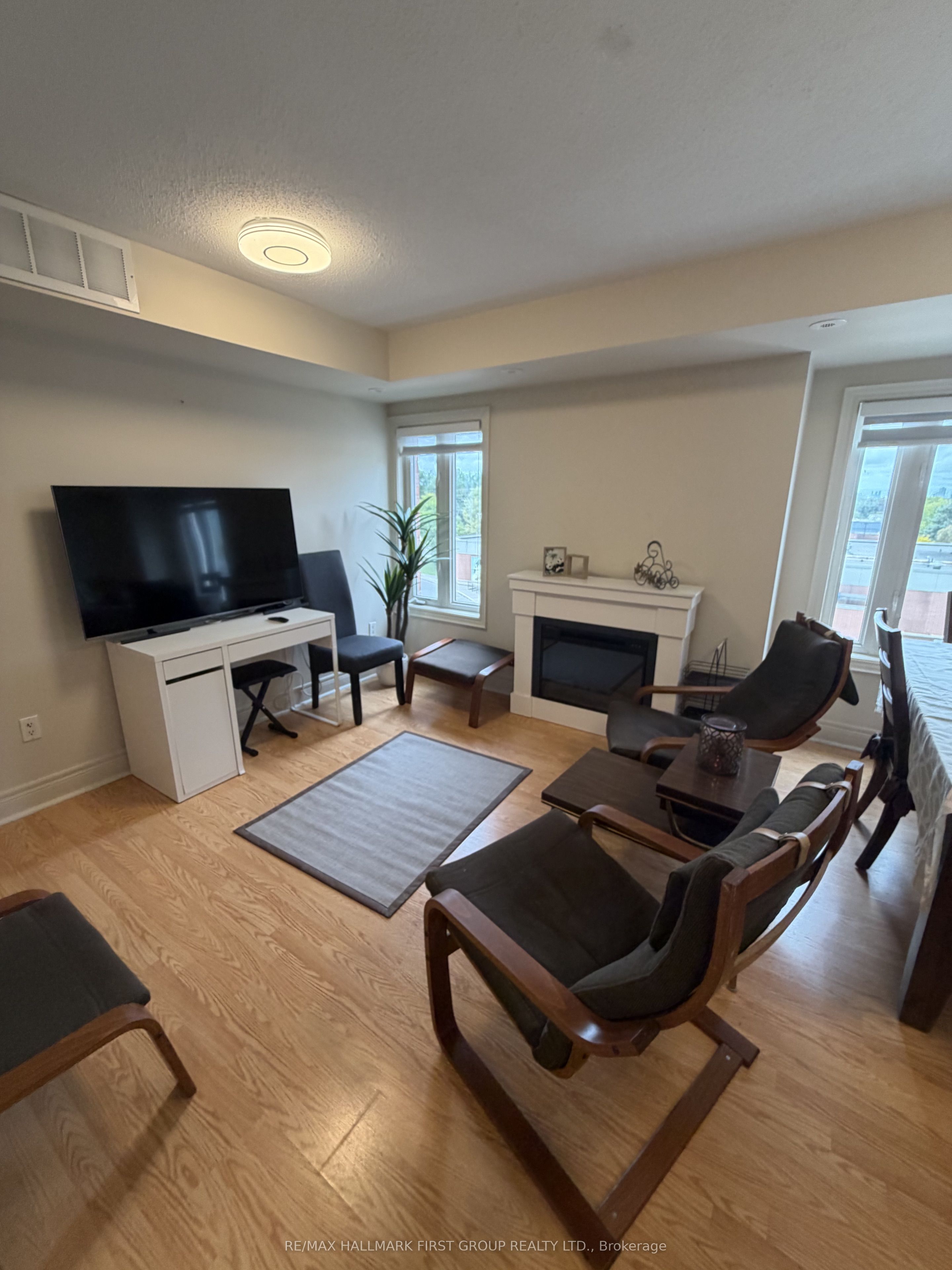 306 John Street 280 Property Photo 12