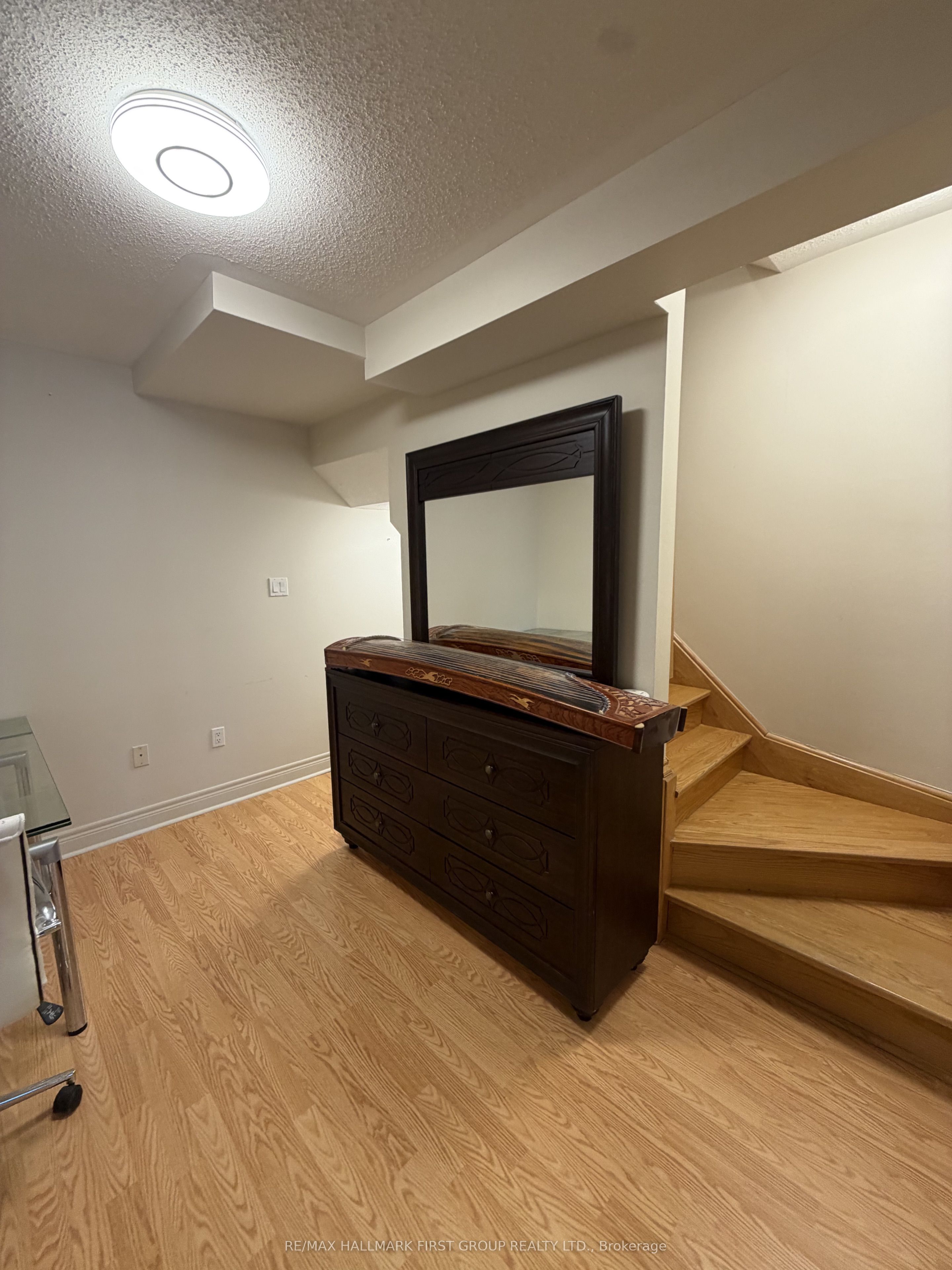306 John Street 280 Property Photo 17