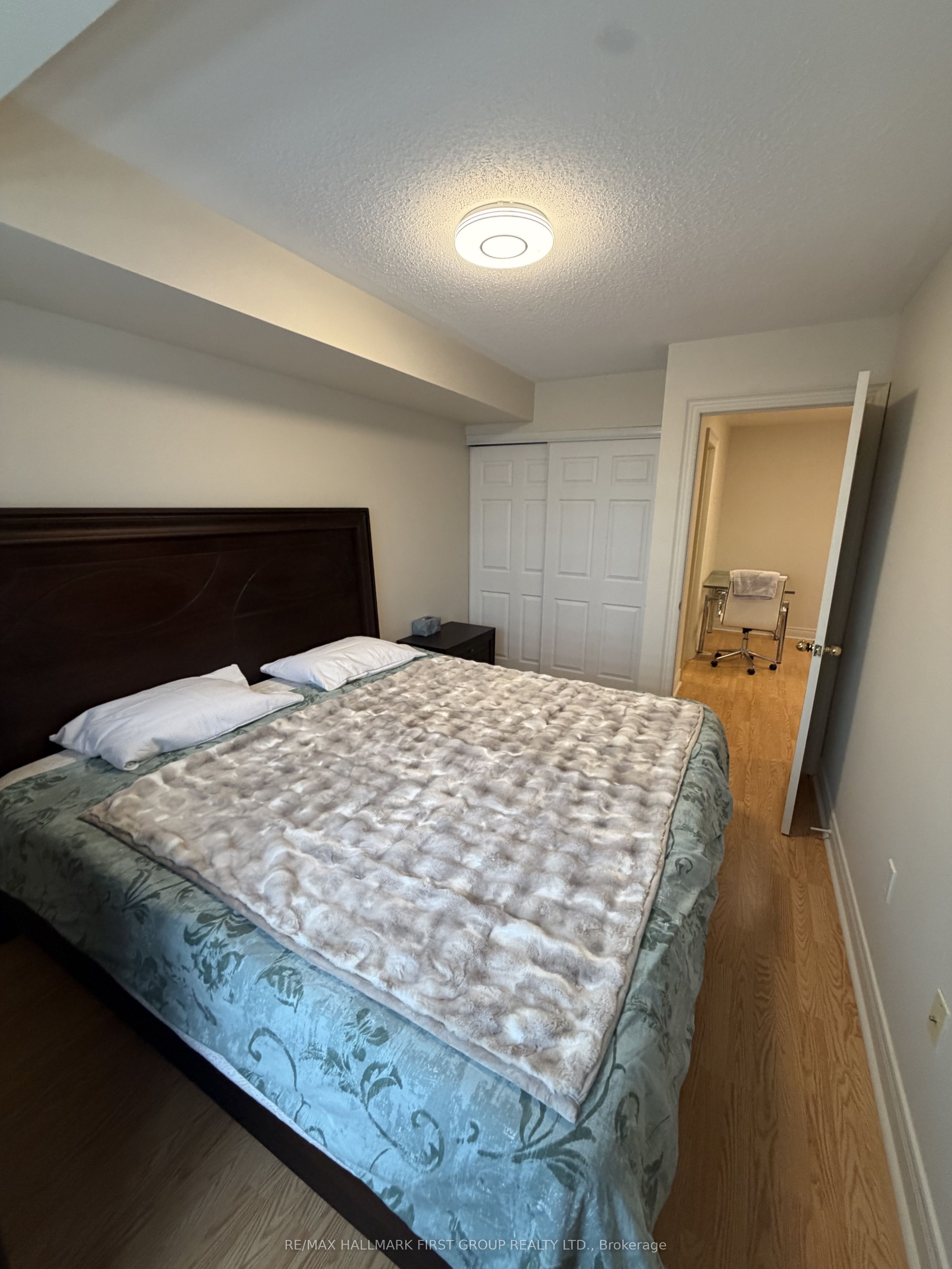 306 John Street 280 Property Photo 20