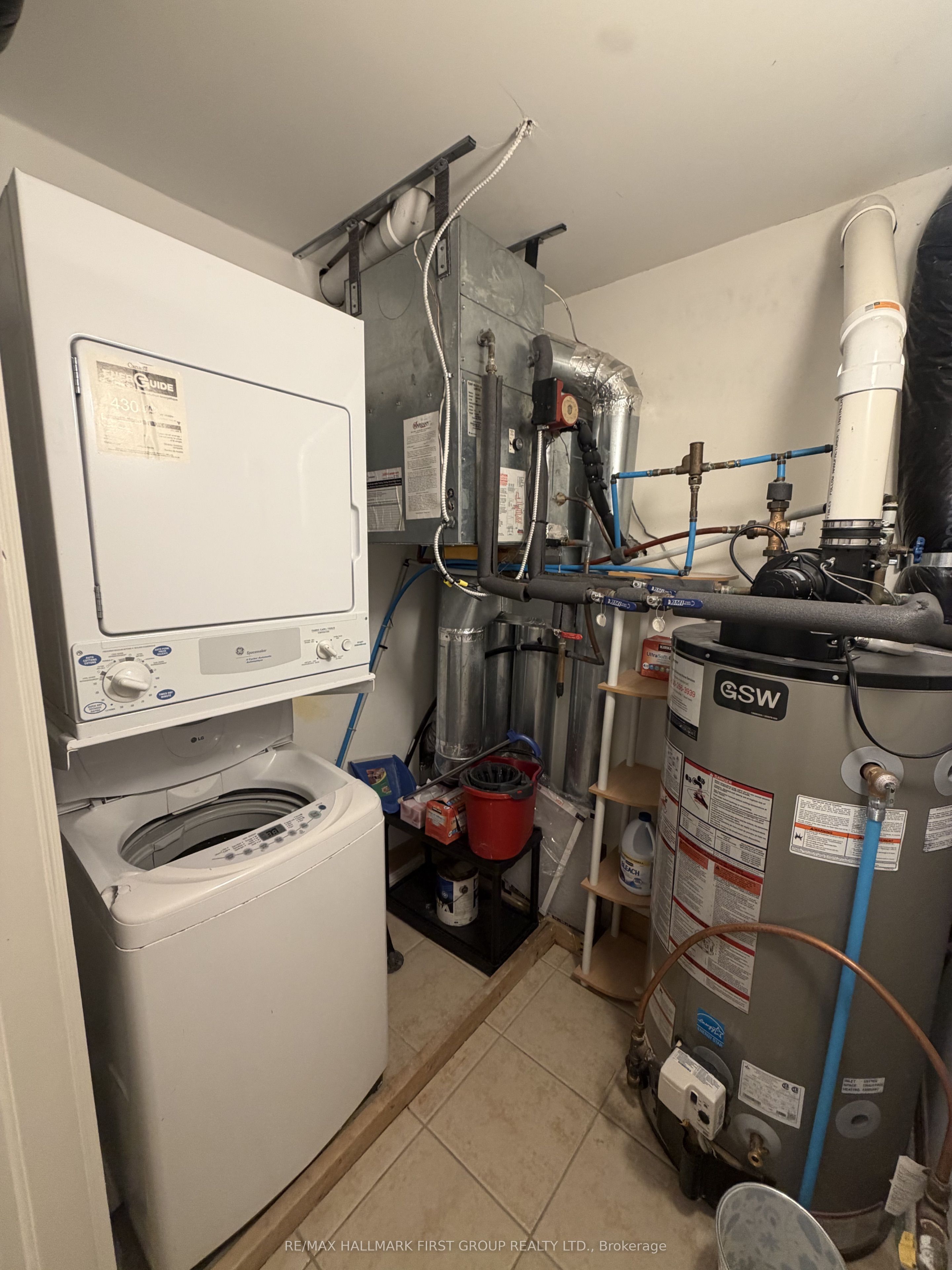 306 John Street 280 Property Photo 24
