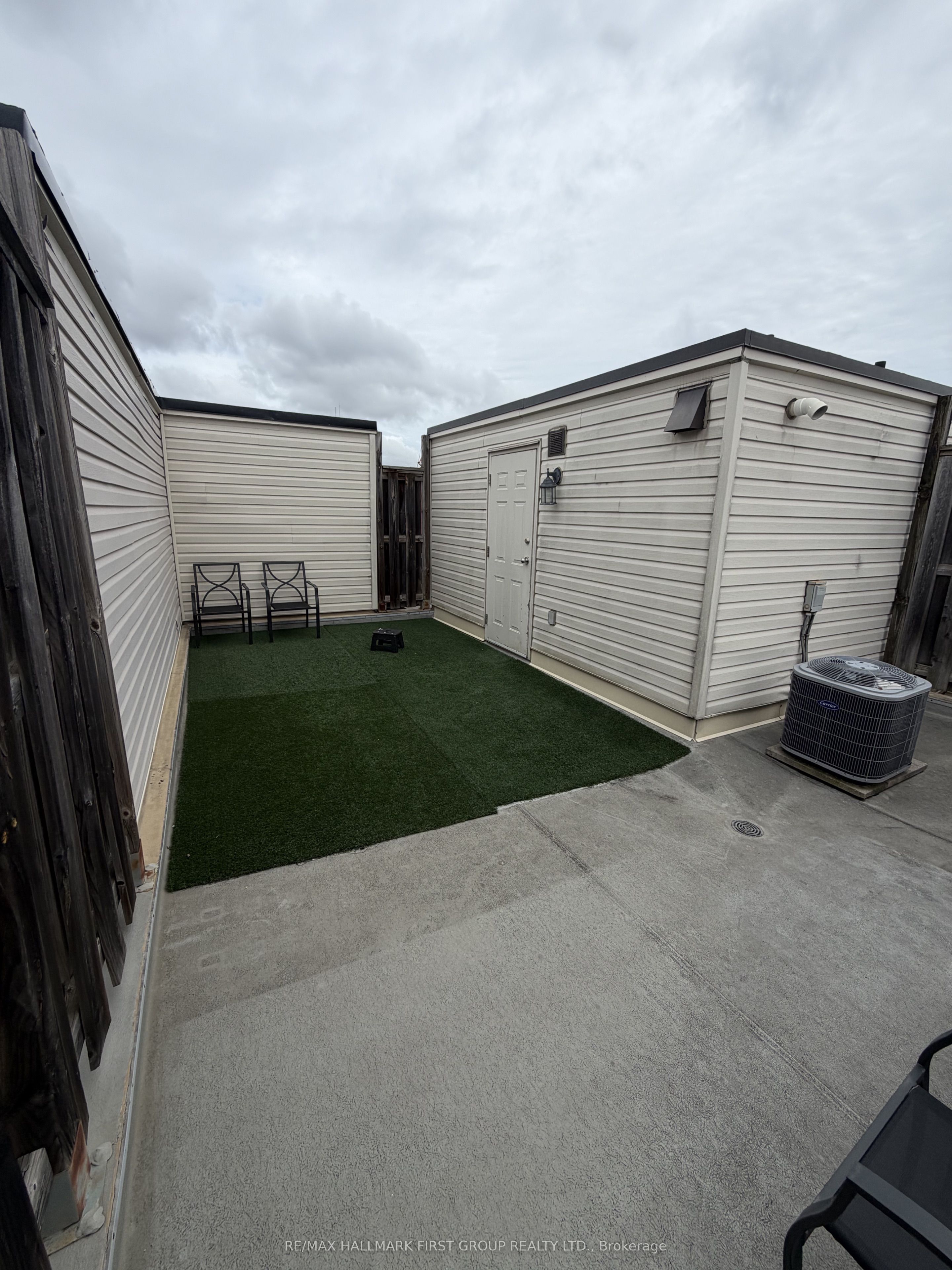 306 John Street 280 Property Photo 27