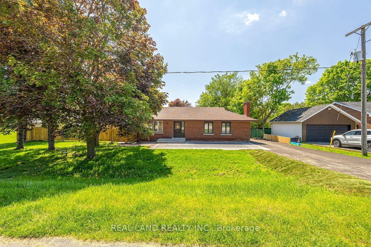 1753 Mt Albert Road Property Photo 1