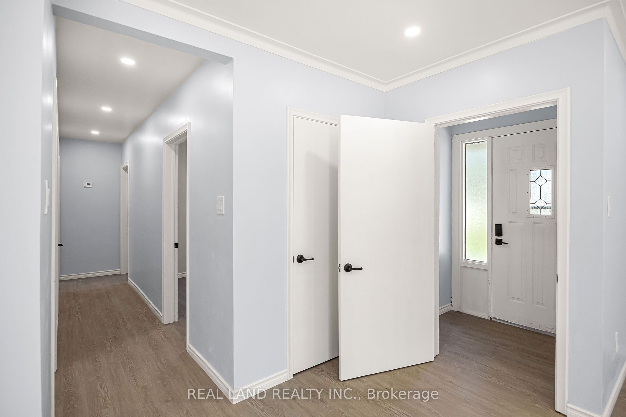 1753 Mt Albert Road Property Photo 4