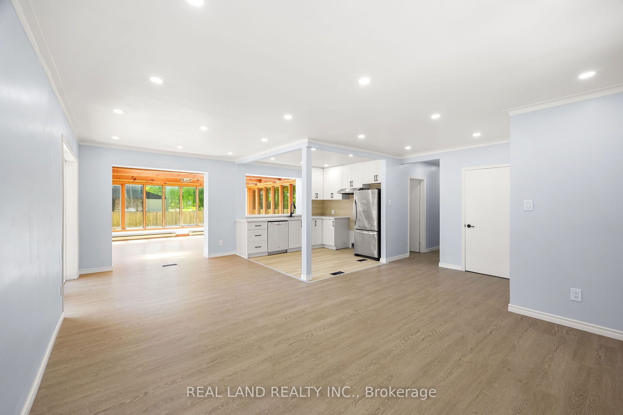 1753 Mt Albert Road Property Photo 8