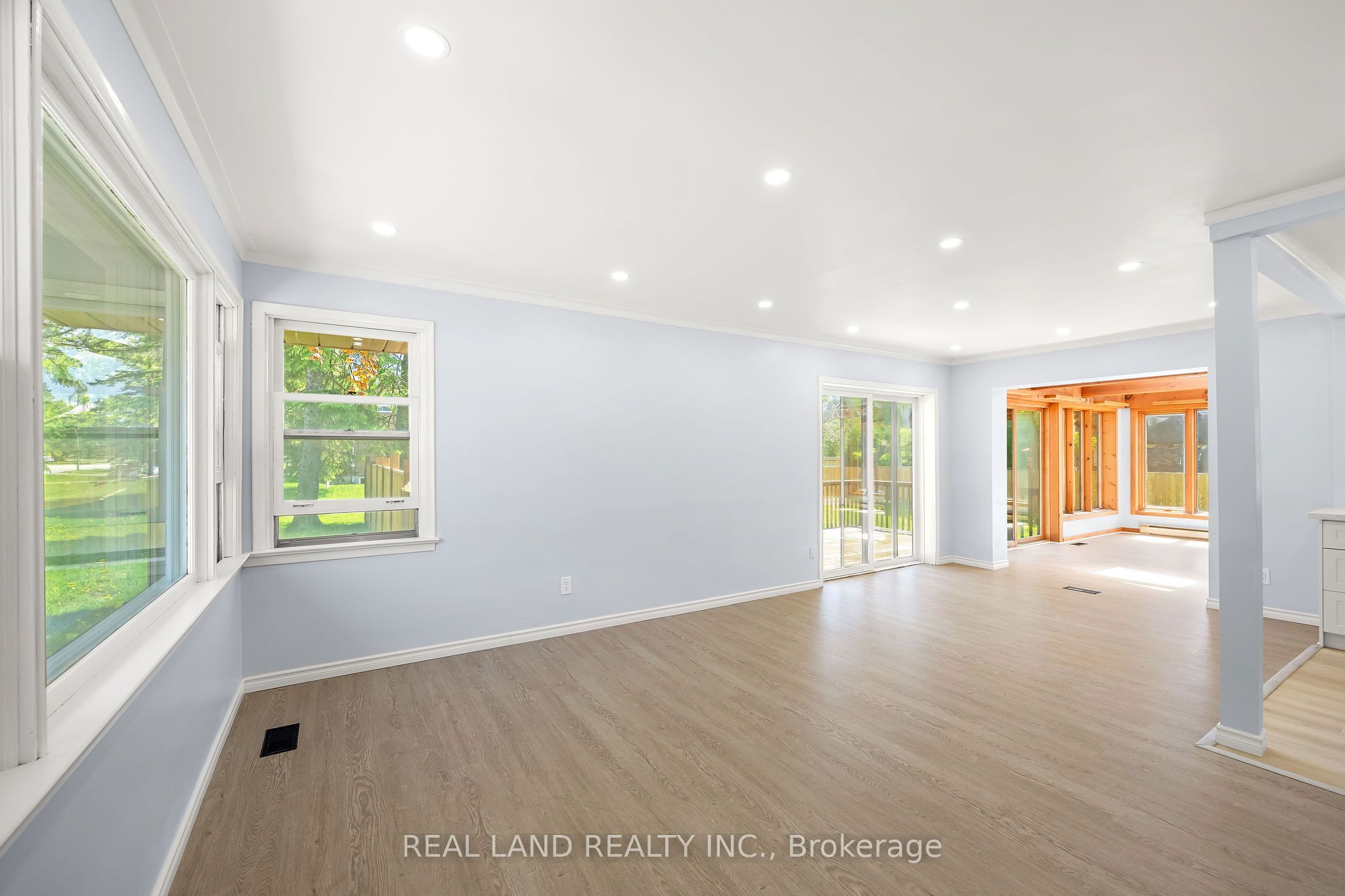 1753 Mt Albert Road Property Photo 10