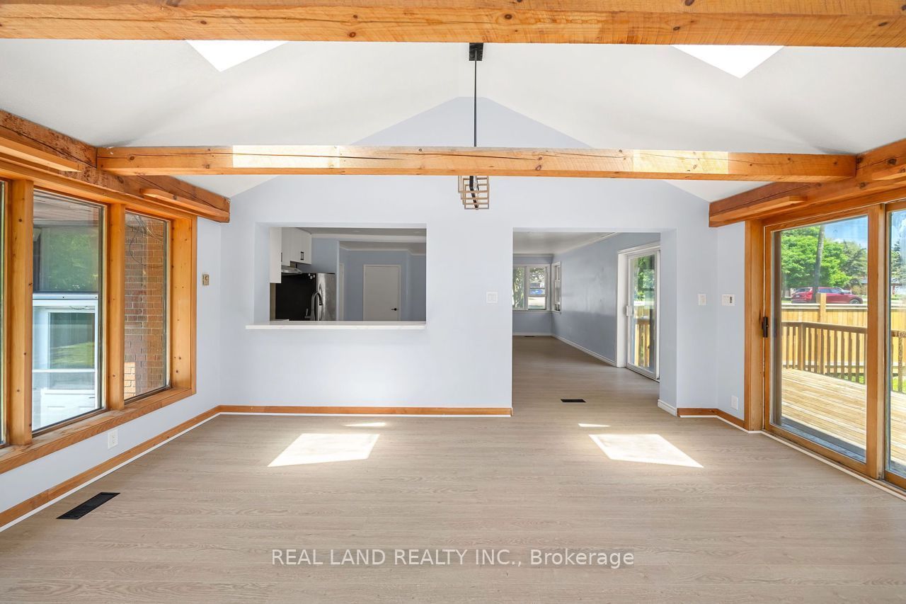 1753 Mt Albert Road Property Photo 17