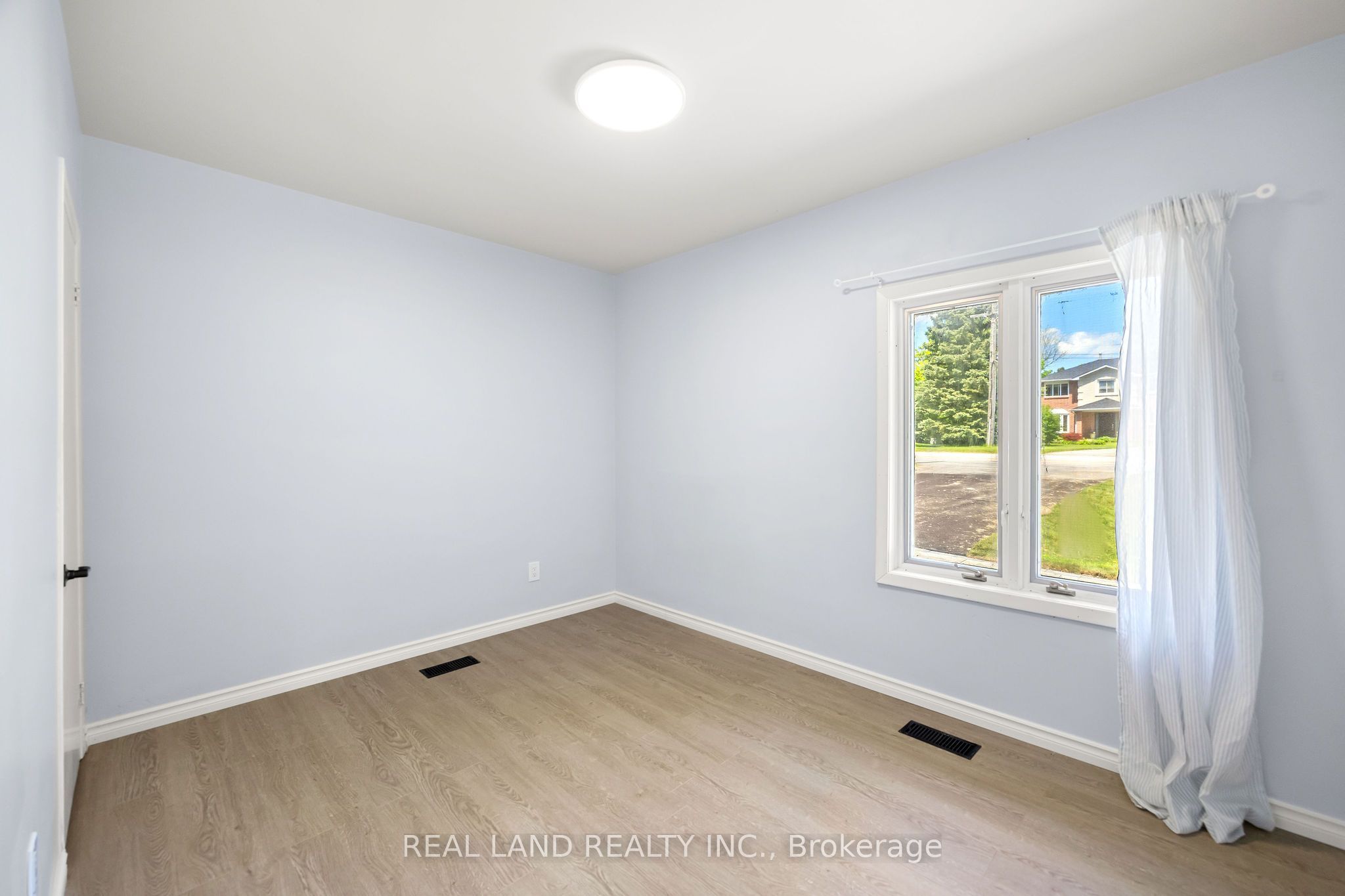 1753 Mt Albert Road Property Photo 20