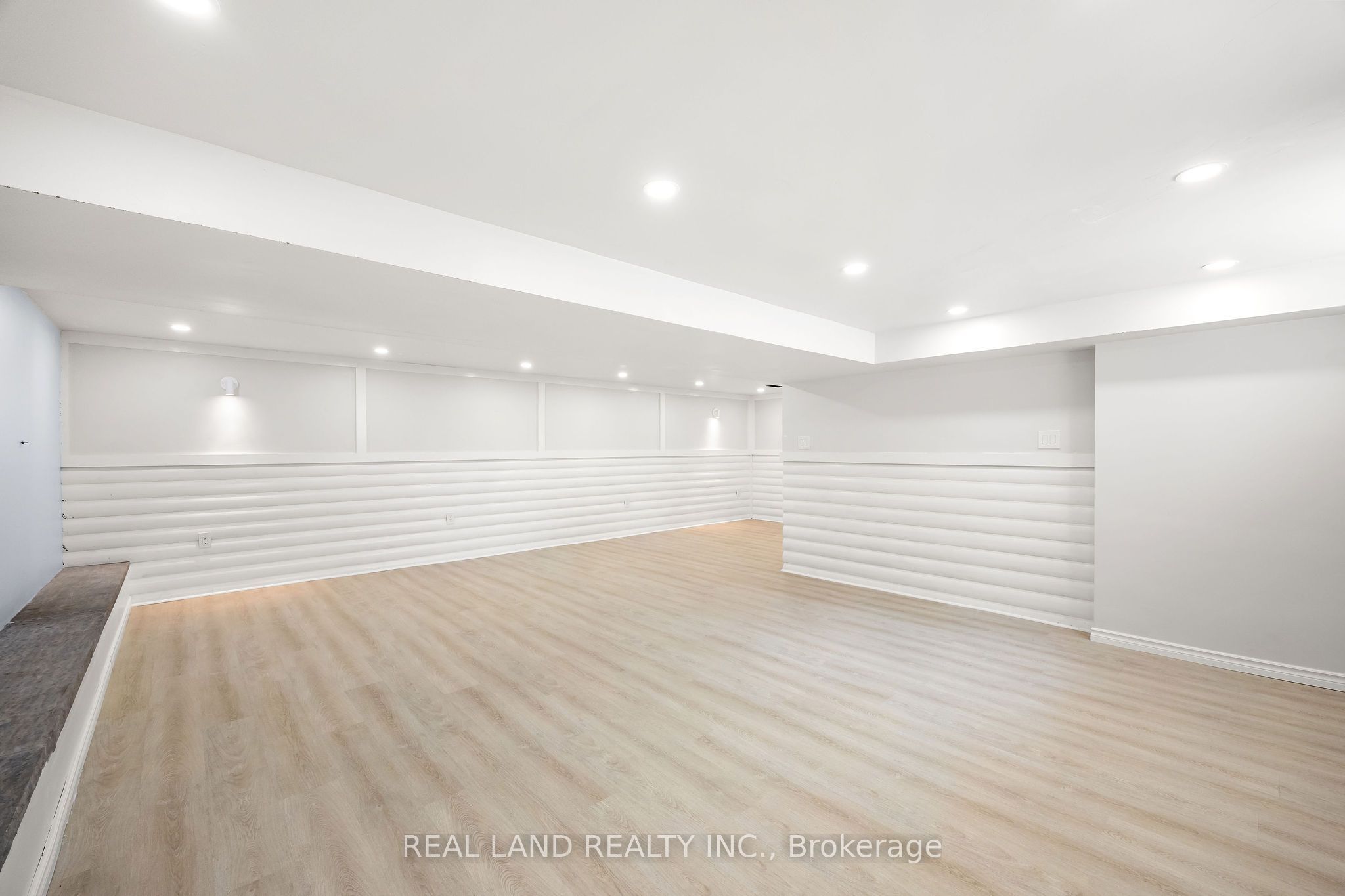 1753 Mt Albert Road Property Photo 26