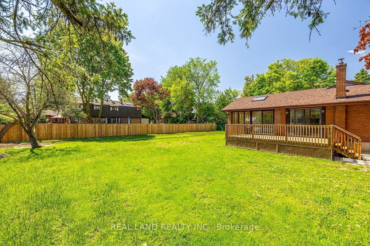 1753 Mt Albert Road Property Photo 33