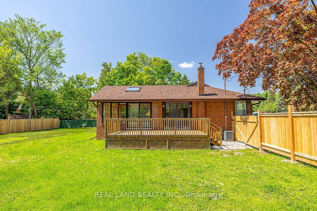 1753 Mt Albert Road Property Photo 34