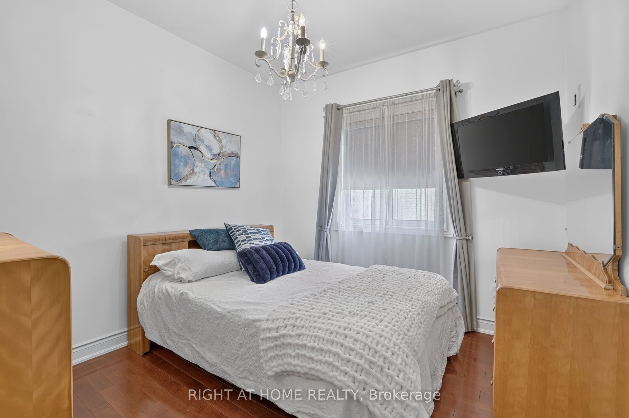 66 Sanremo Court Property Photo 17