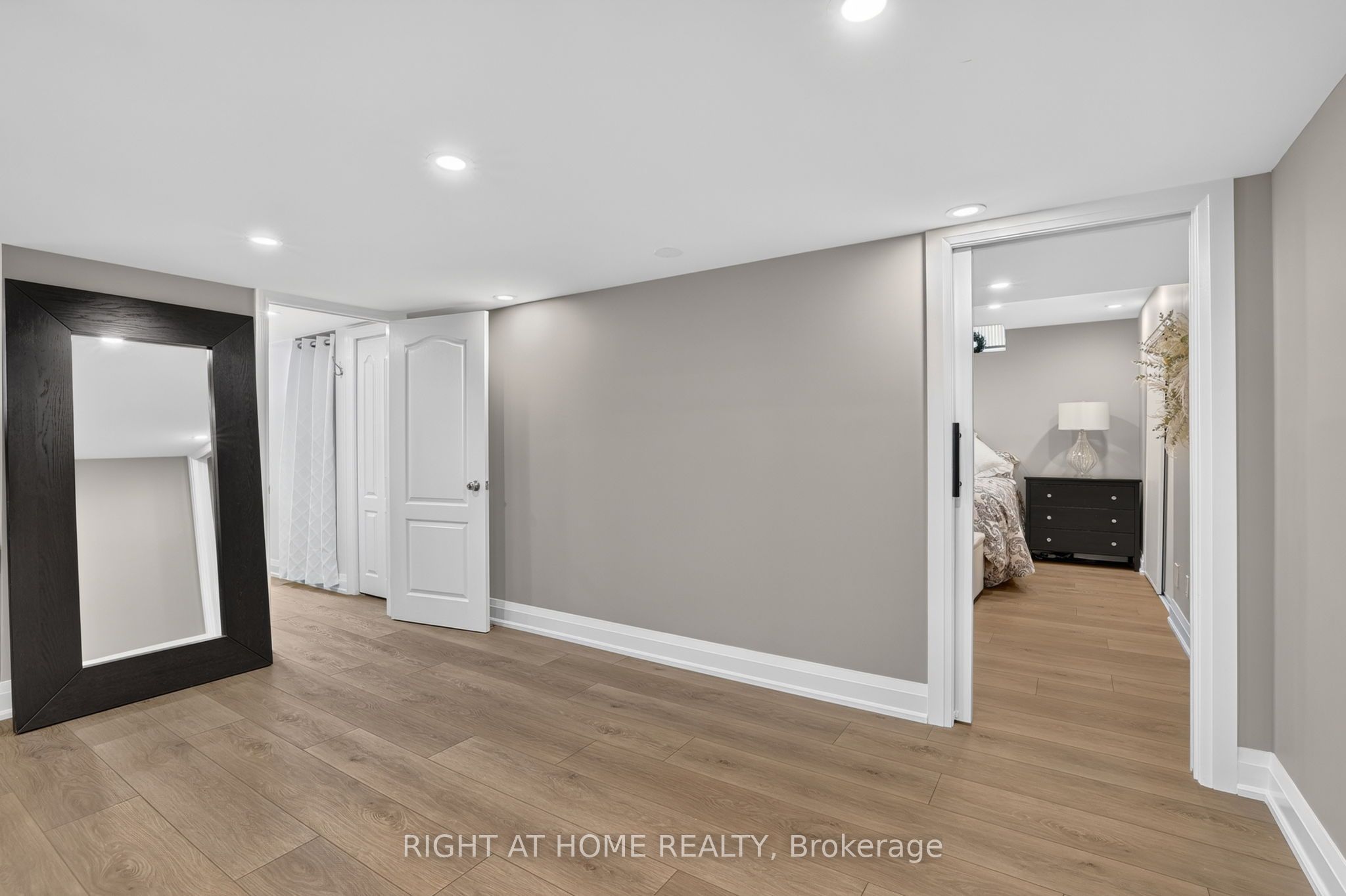 66 Sanremo Court Property Photo 31
