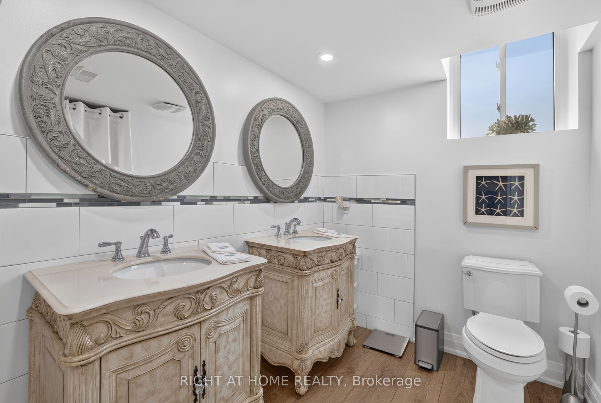 66 Sanremo Court Property Photo 33