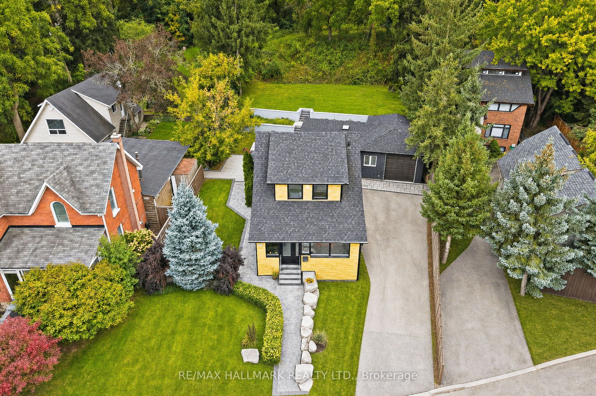 196 Wallace Street Property Photo 1