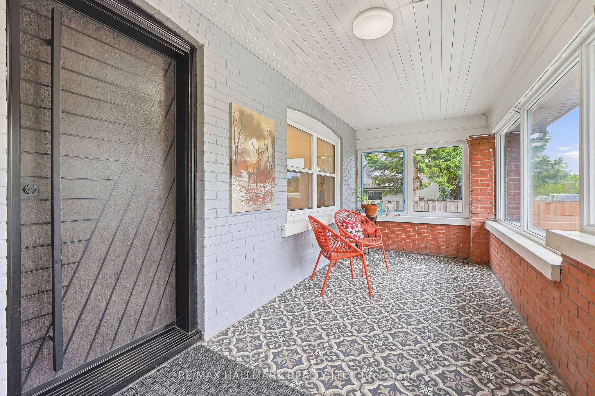 196 Wallace Street Property Photo 4
