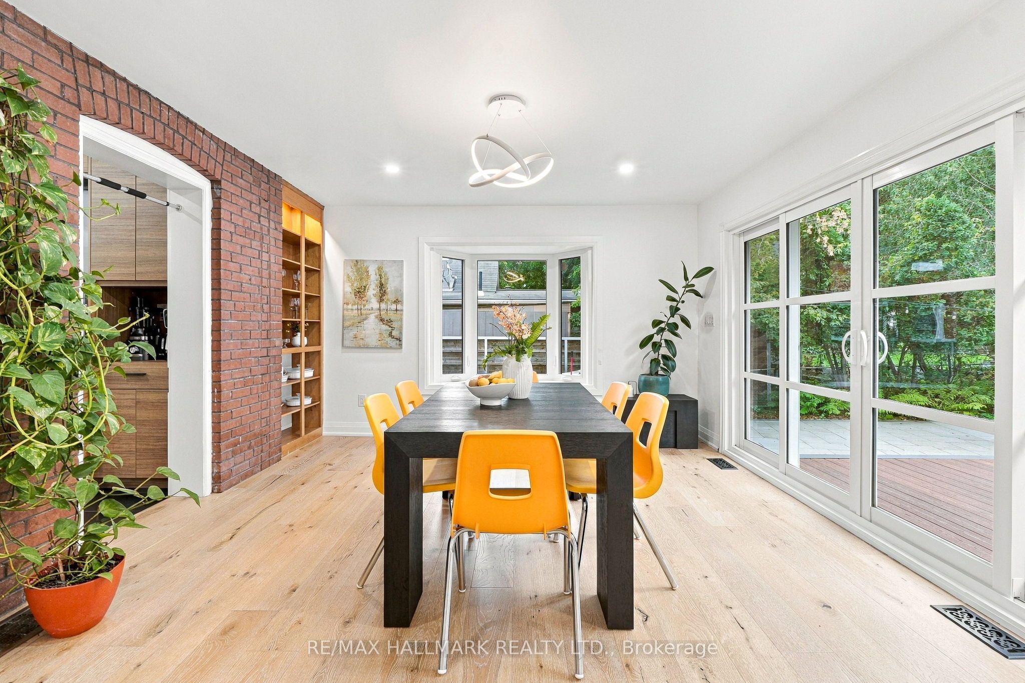 196 Wallace Street Property Photo 16