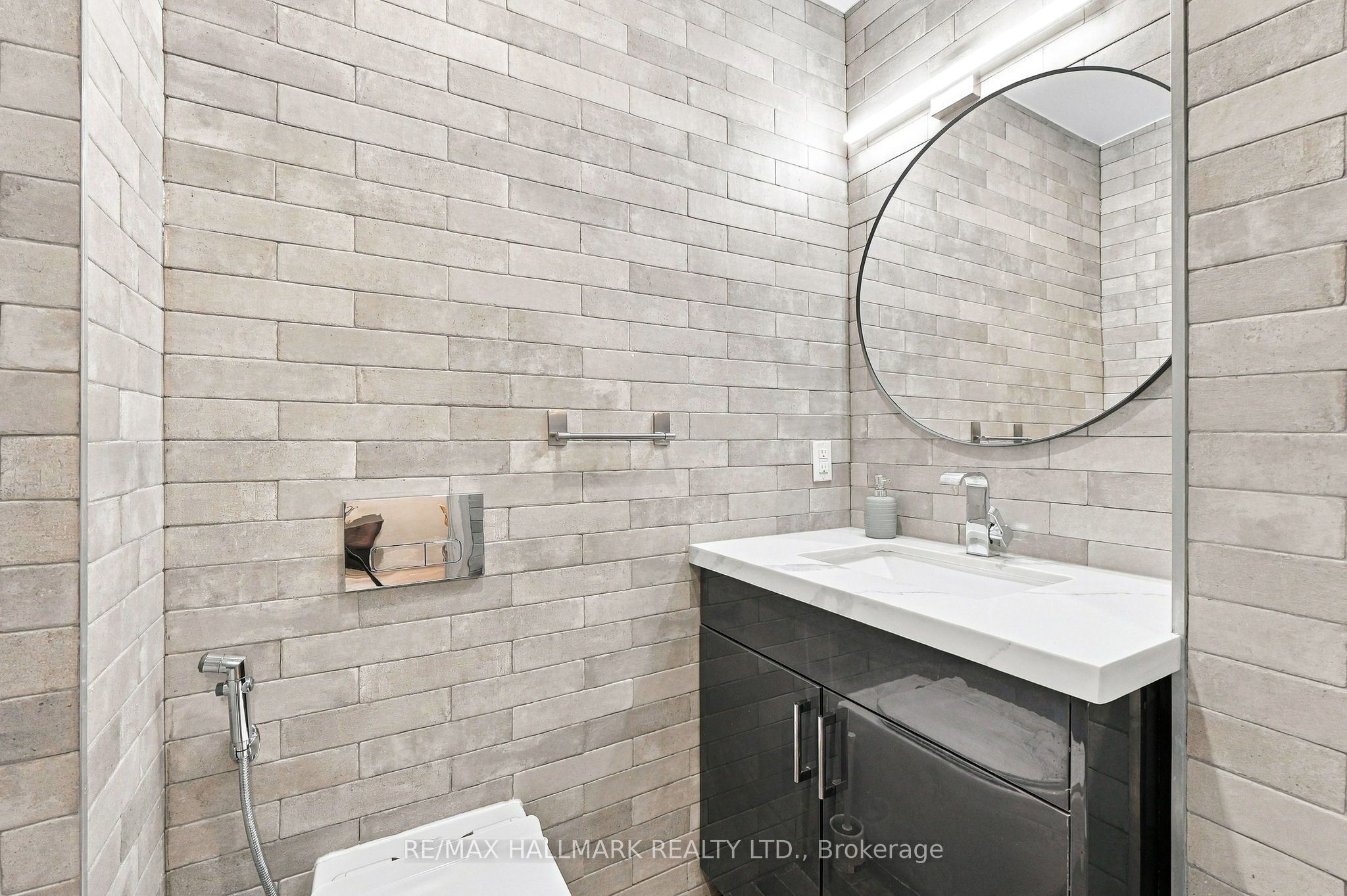 196 Wallace Street Property Photo 25