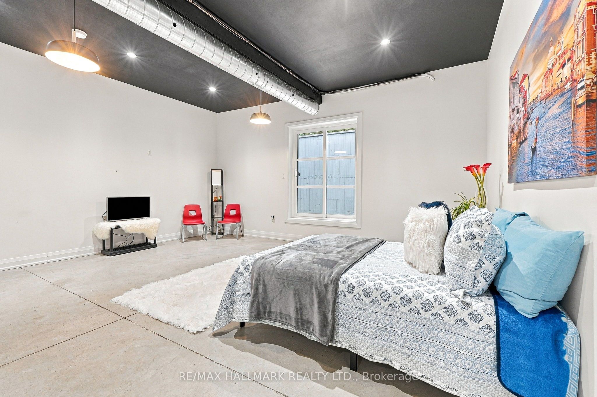196 Wallace Street Property Photo 43