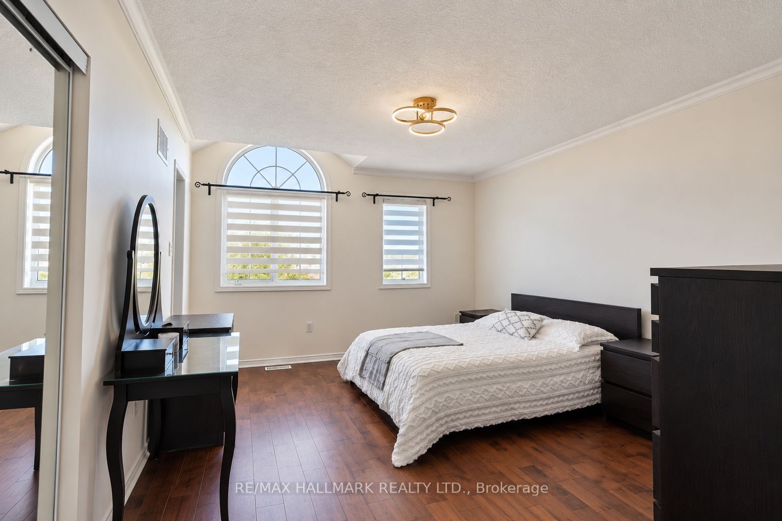 97 Benjamin Hood Crescent Property Photo 20