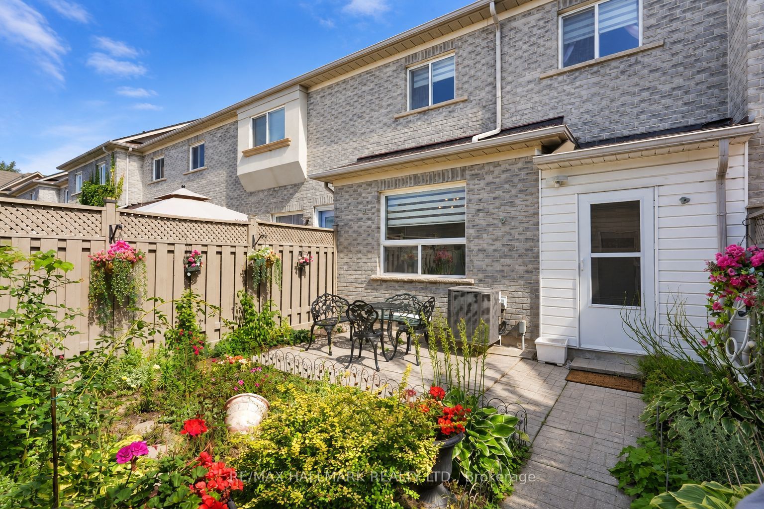 97 Benjamin Hood Crescent Property Photo 35