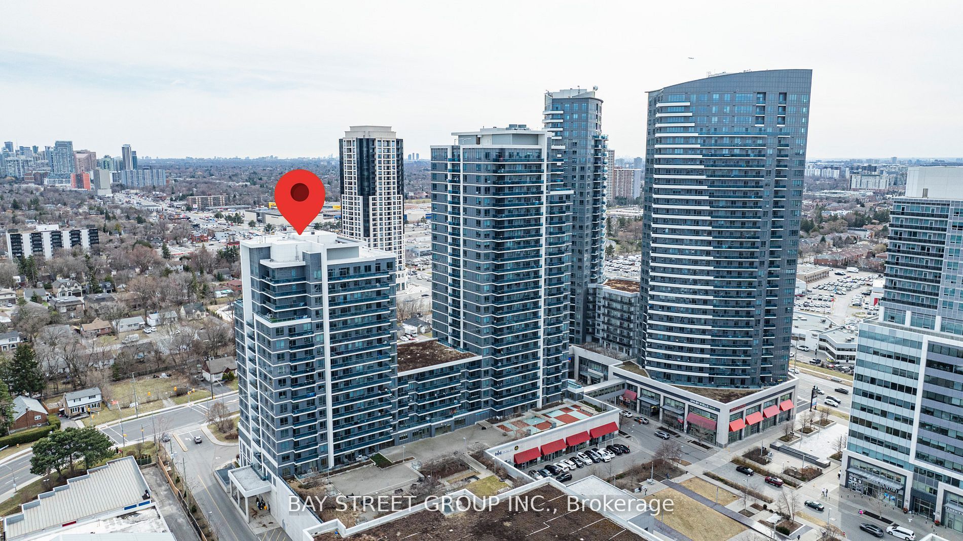 7167 Yonge Street 718 Property Photo 1
