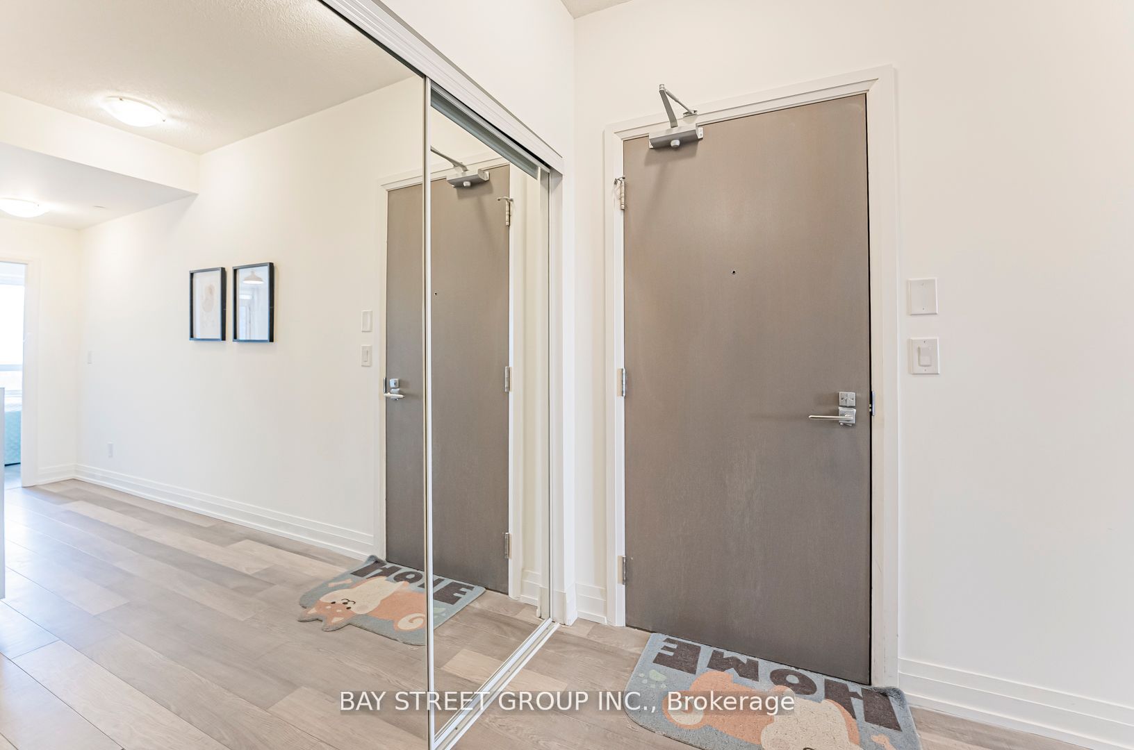 7167 Yonge Street 718 Property Photo 9