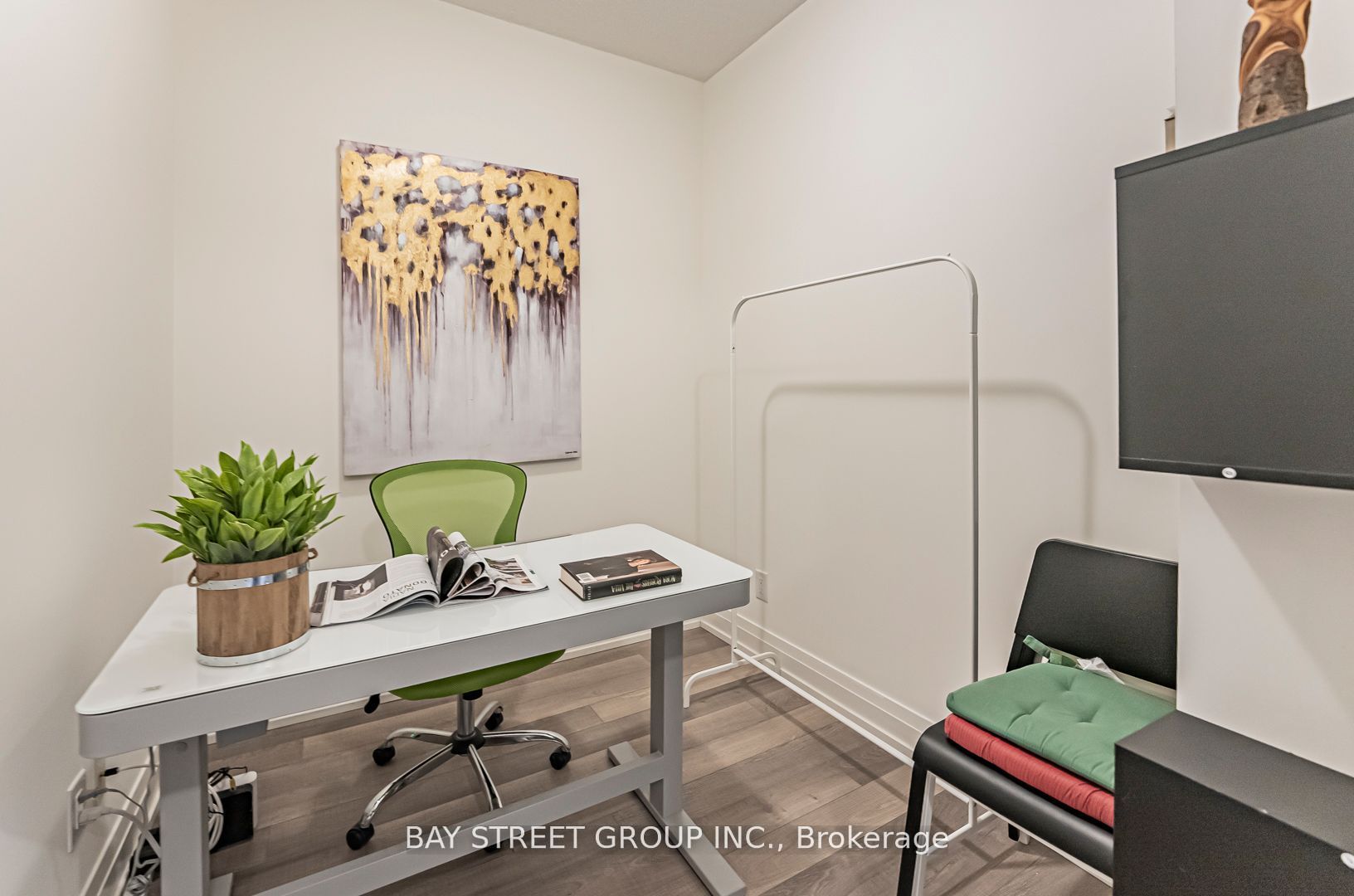 7167 Yonge Street 718 Property Photo 11