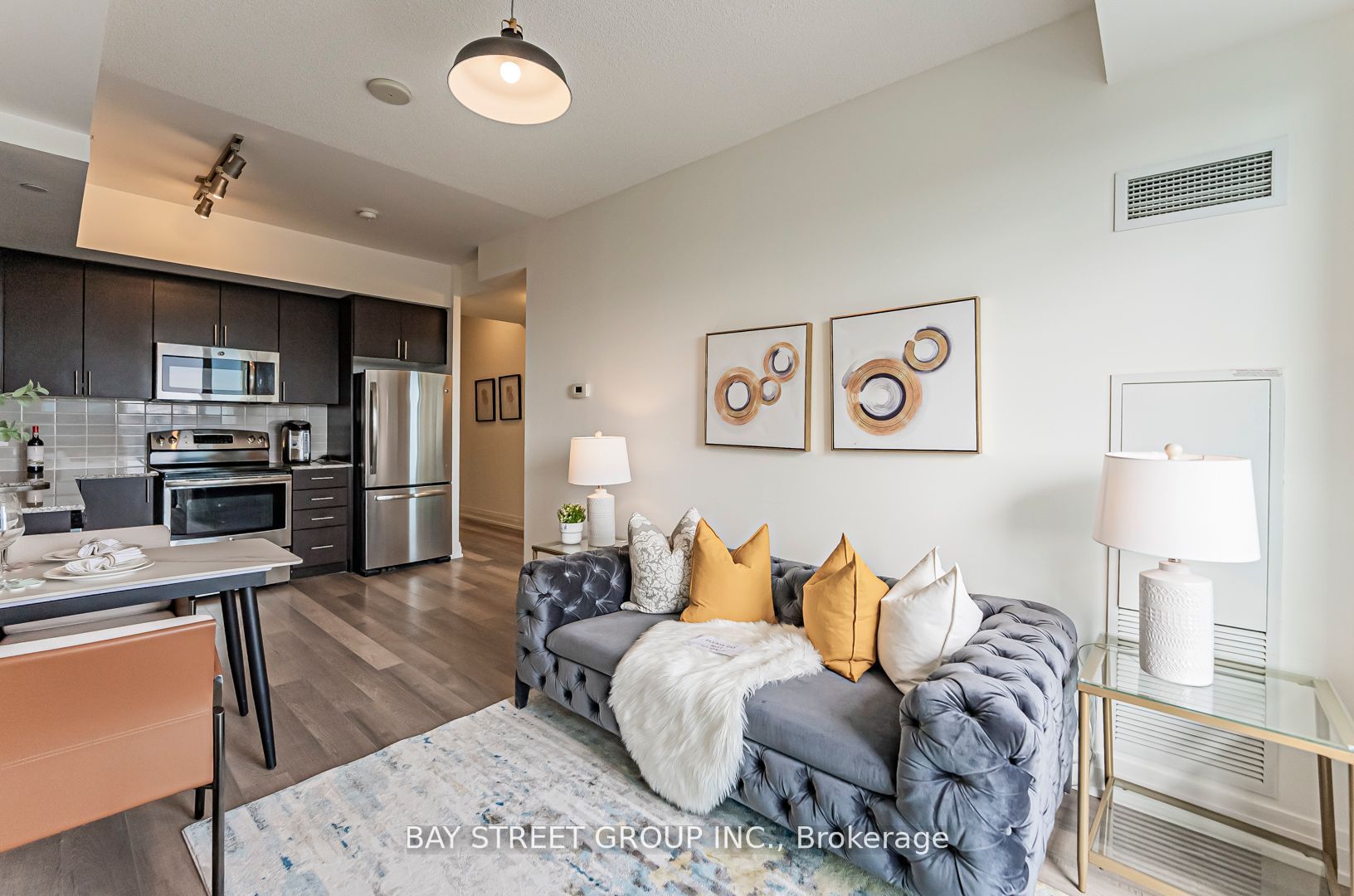 7167 Yonge Street 718 Property Photo 19