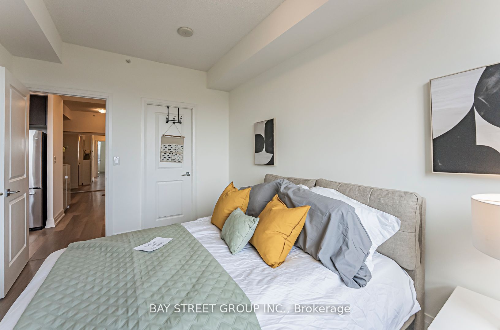 7167 Yonge Street 718 Property Photo 24
