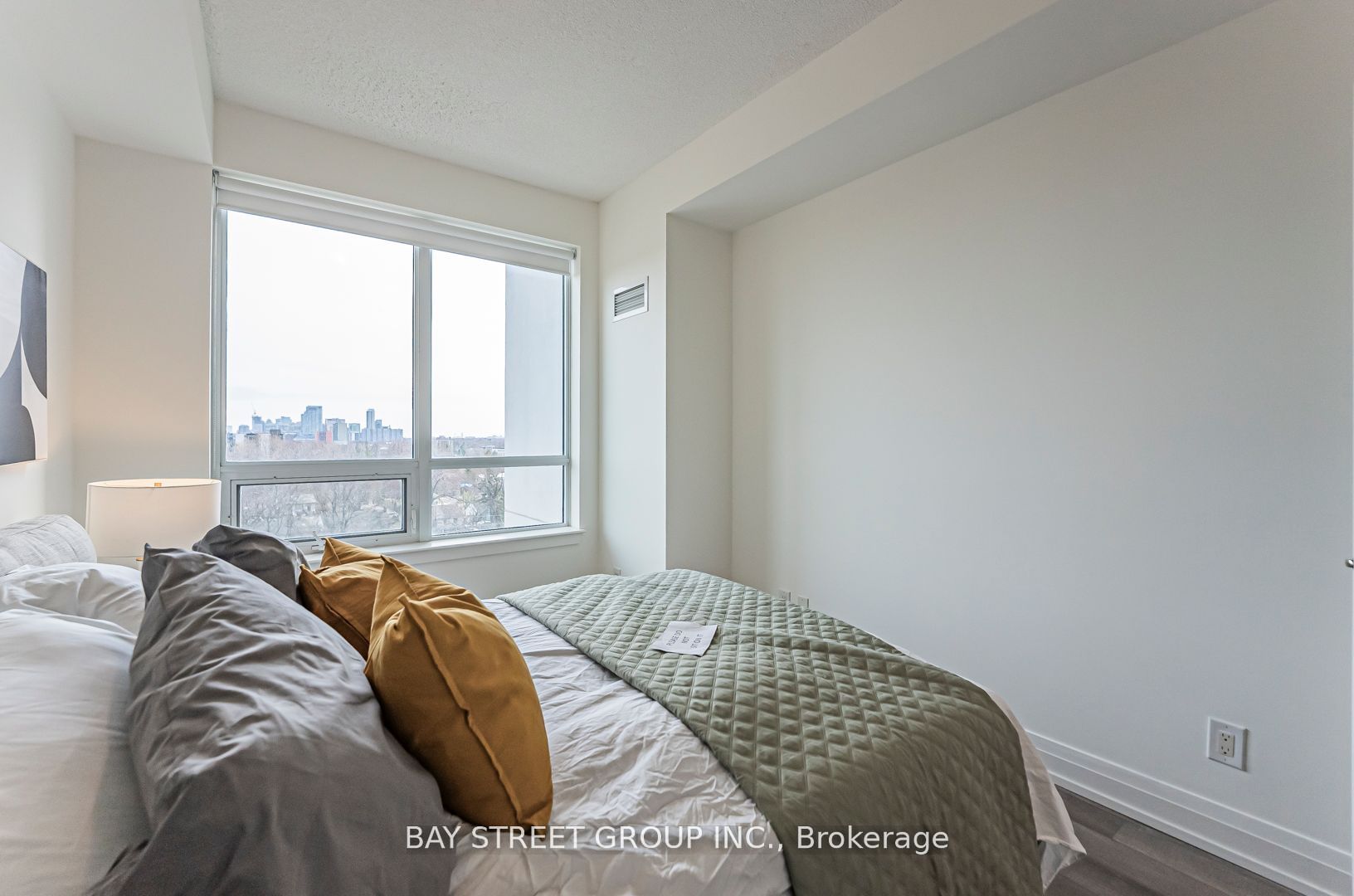 7167 Yonge Street 718 Property Photo 26