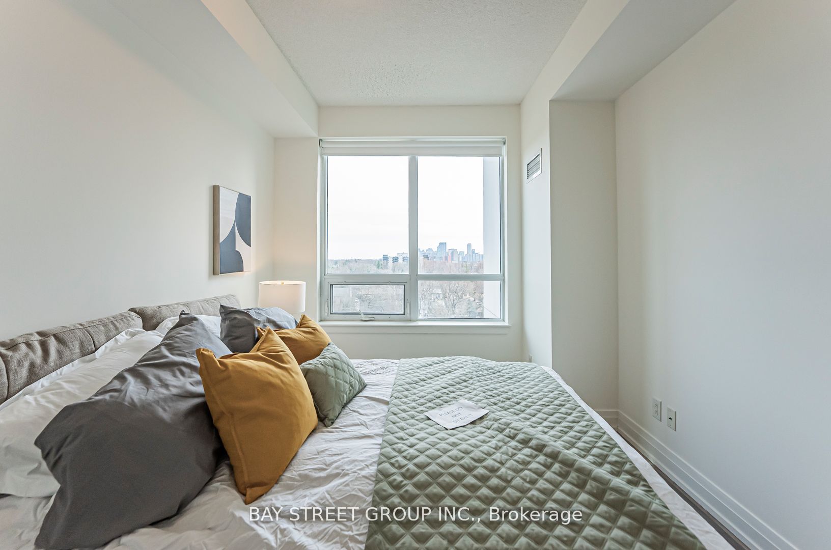 7167 Yonge Street 718 Property Photo 27