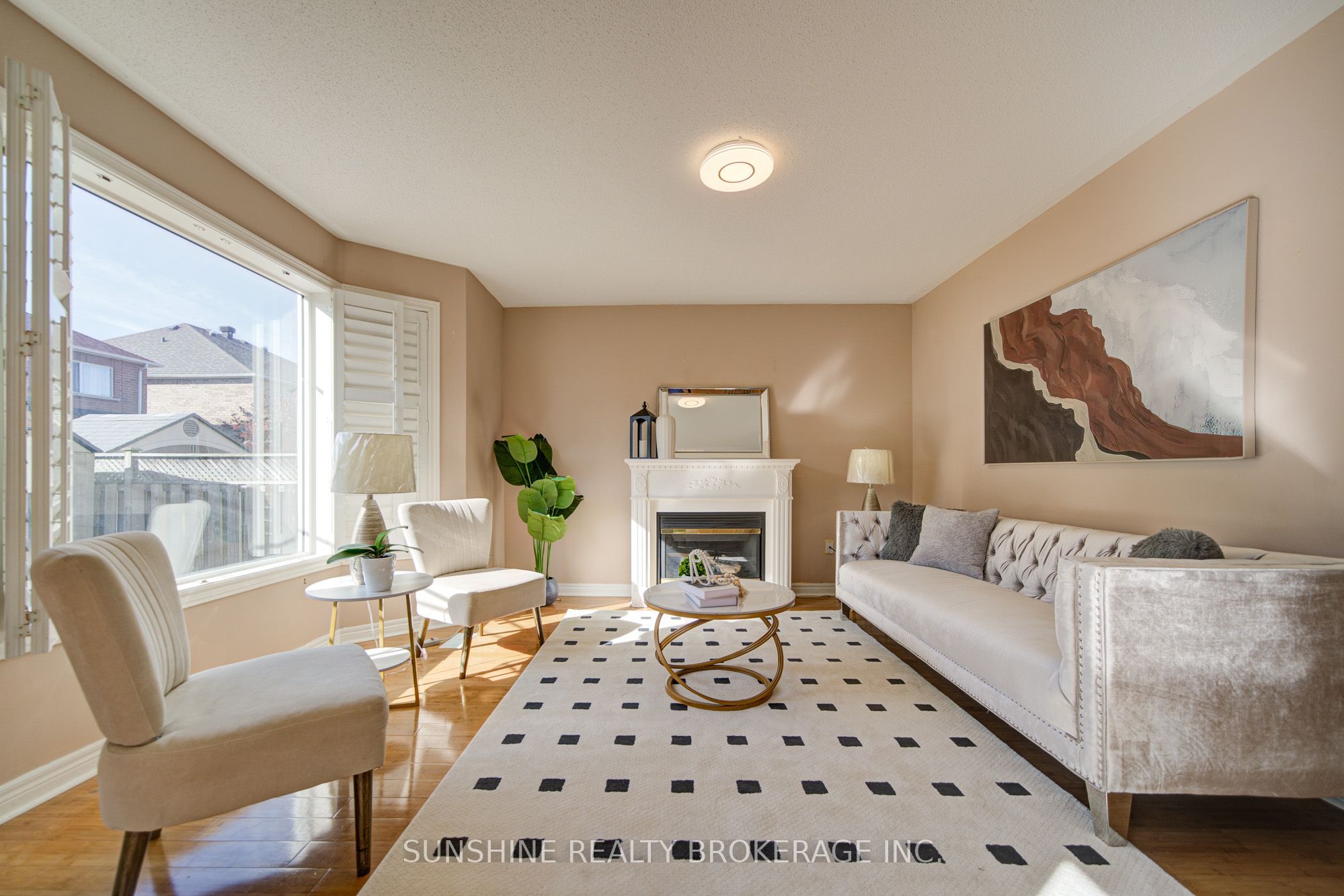 77 Sunburst Crescent Property Photo 15