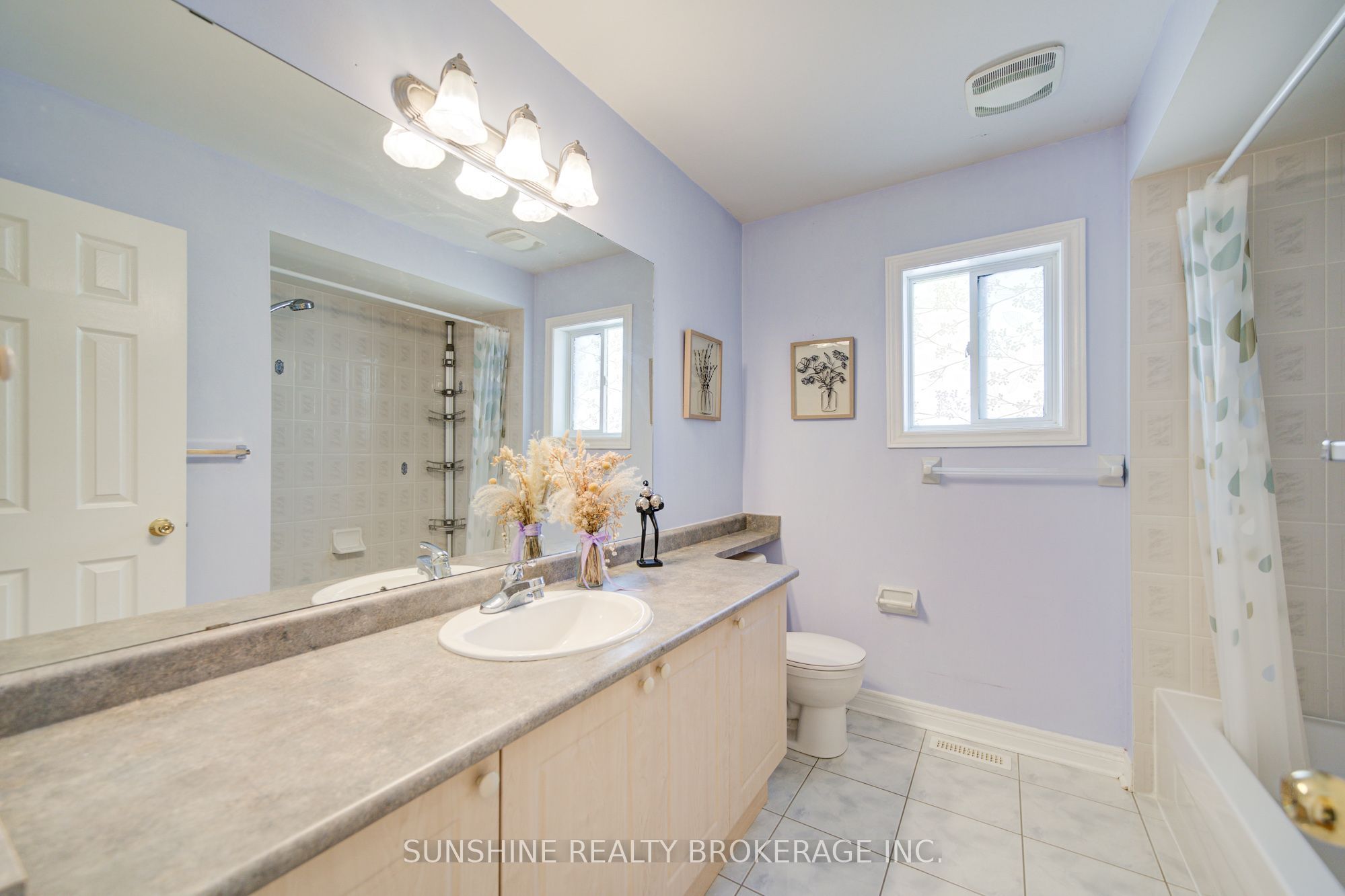 77 Sunburst Crescent Property Photo 24