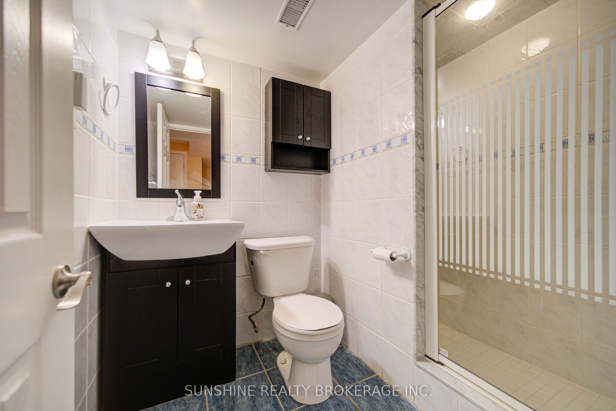 77 Sunburst Crescent Property Photo 32