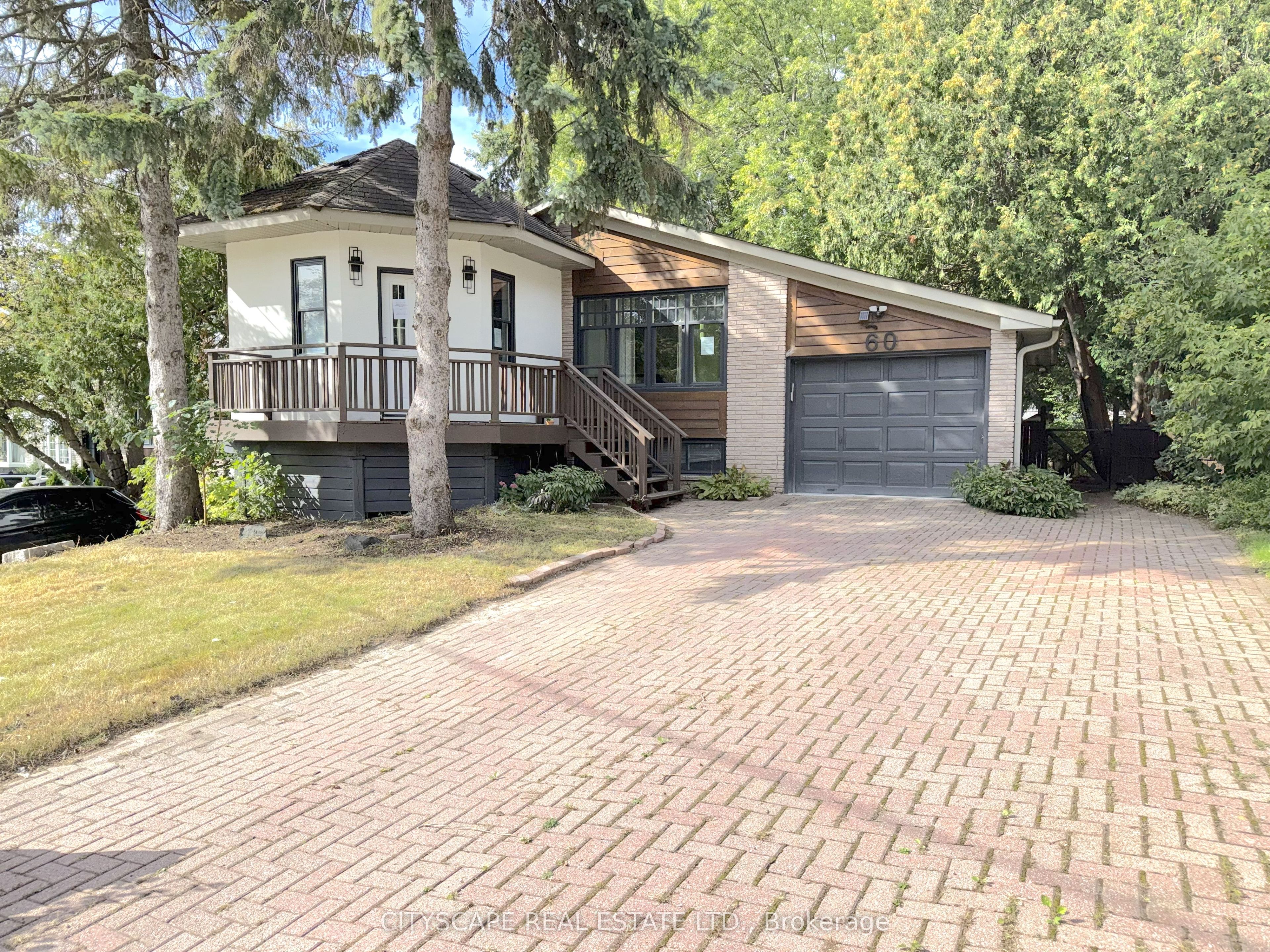 60 Hillview Drive Property Photo 1