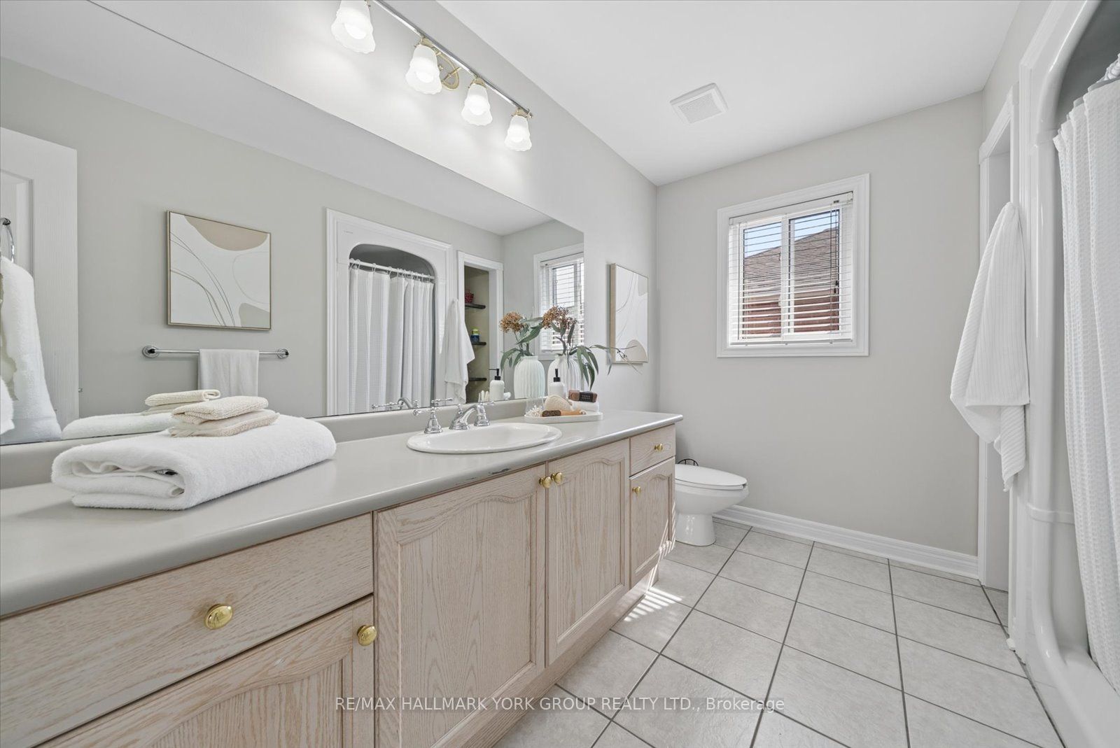 70 Bambi Crescent Property Photo 27