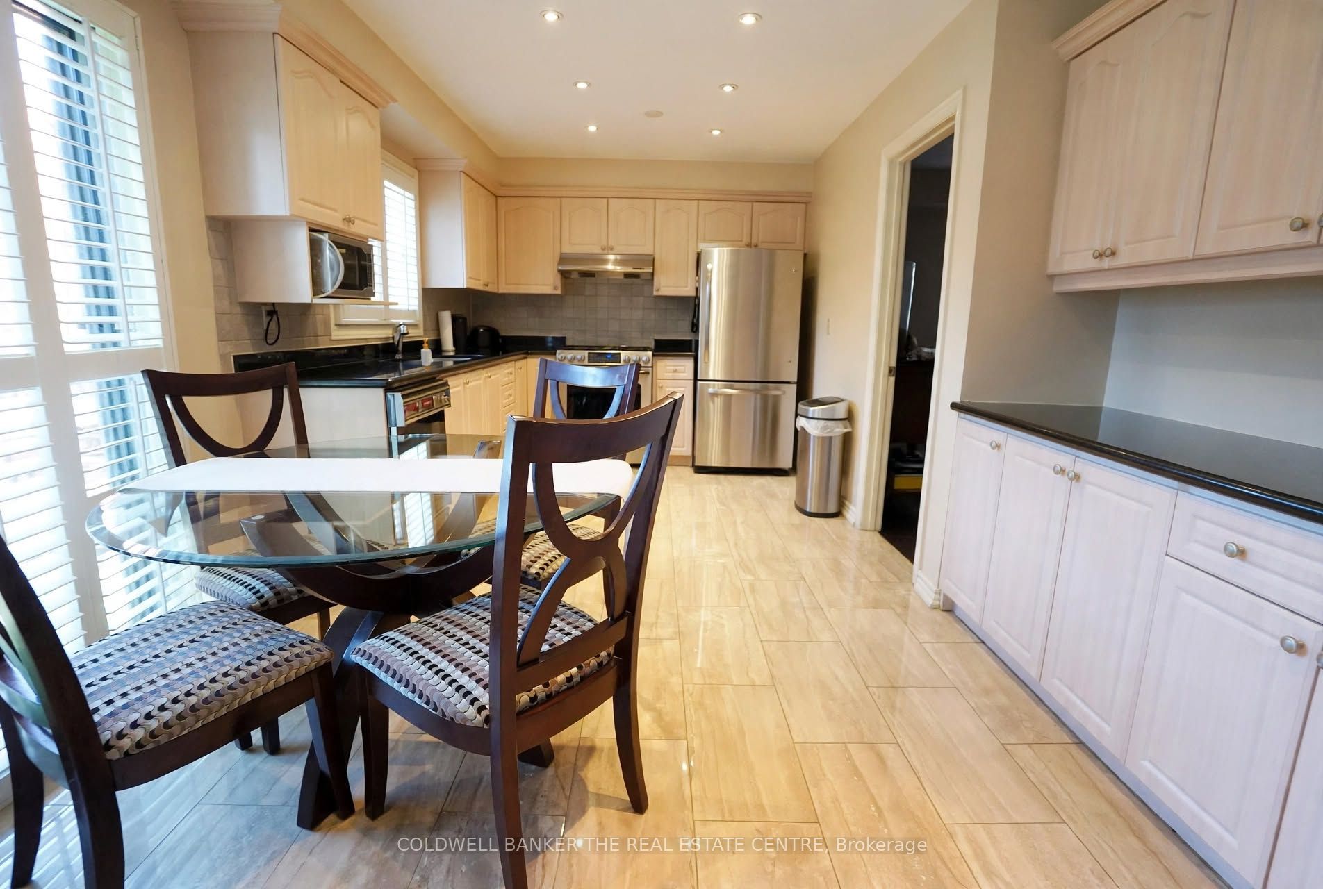28 Fairty Drive Property Photo 8