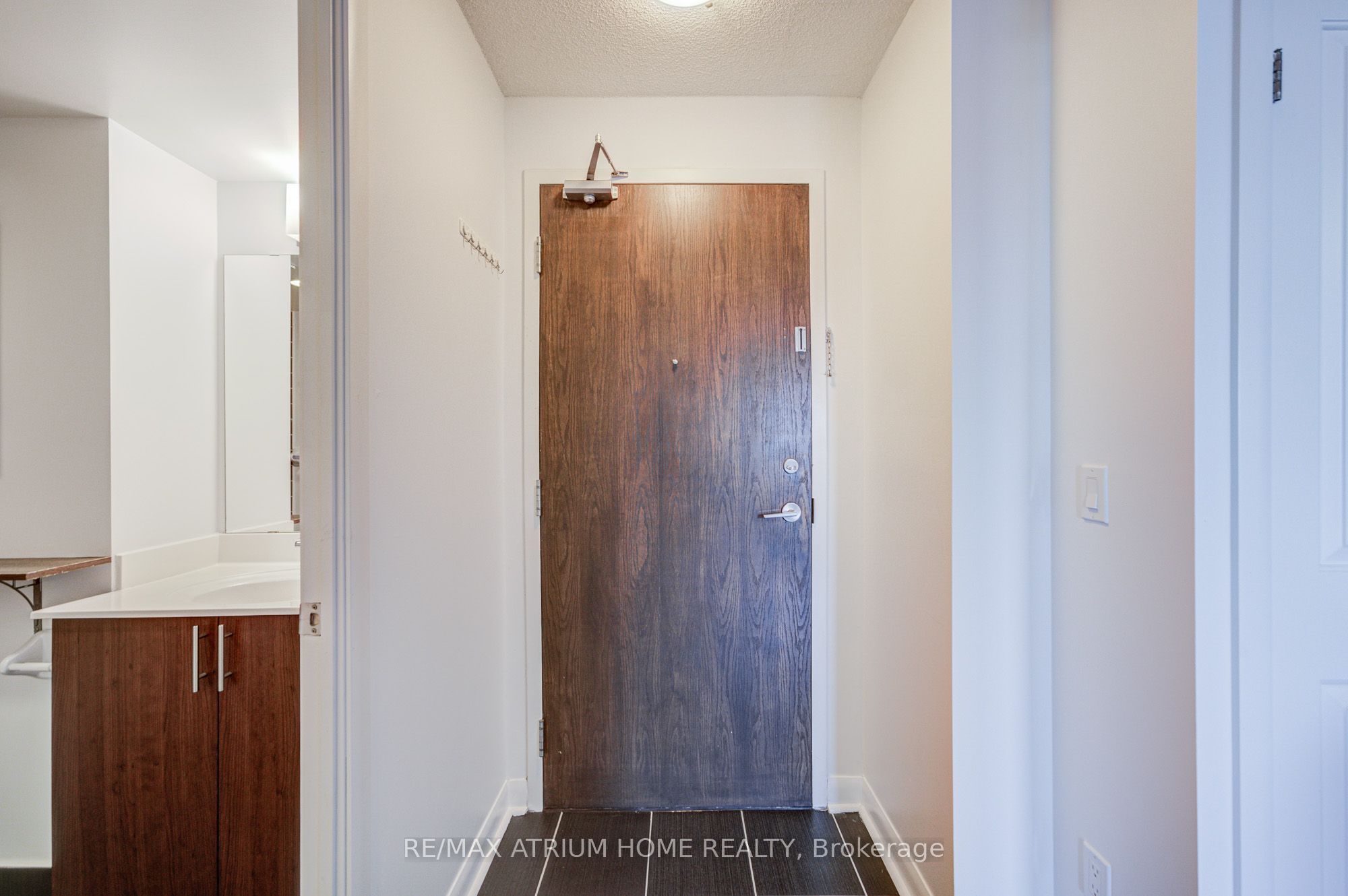 75 Norman Bethune Avenue 904 Property Photo 10