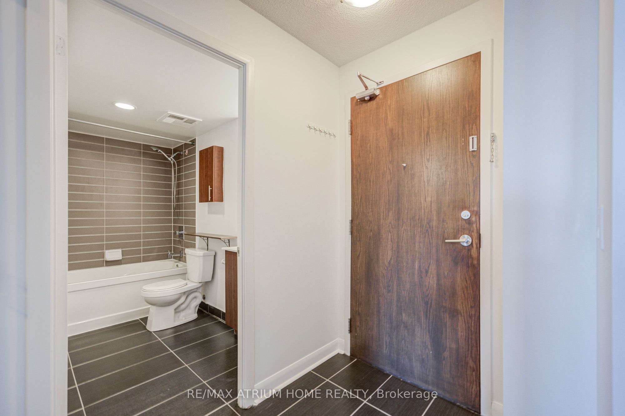 75 Norman Bethune Avenue 904 Property Photo 11
